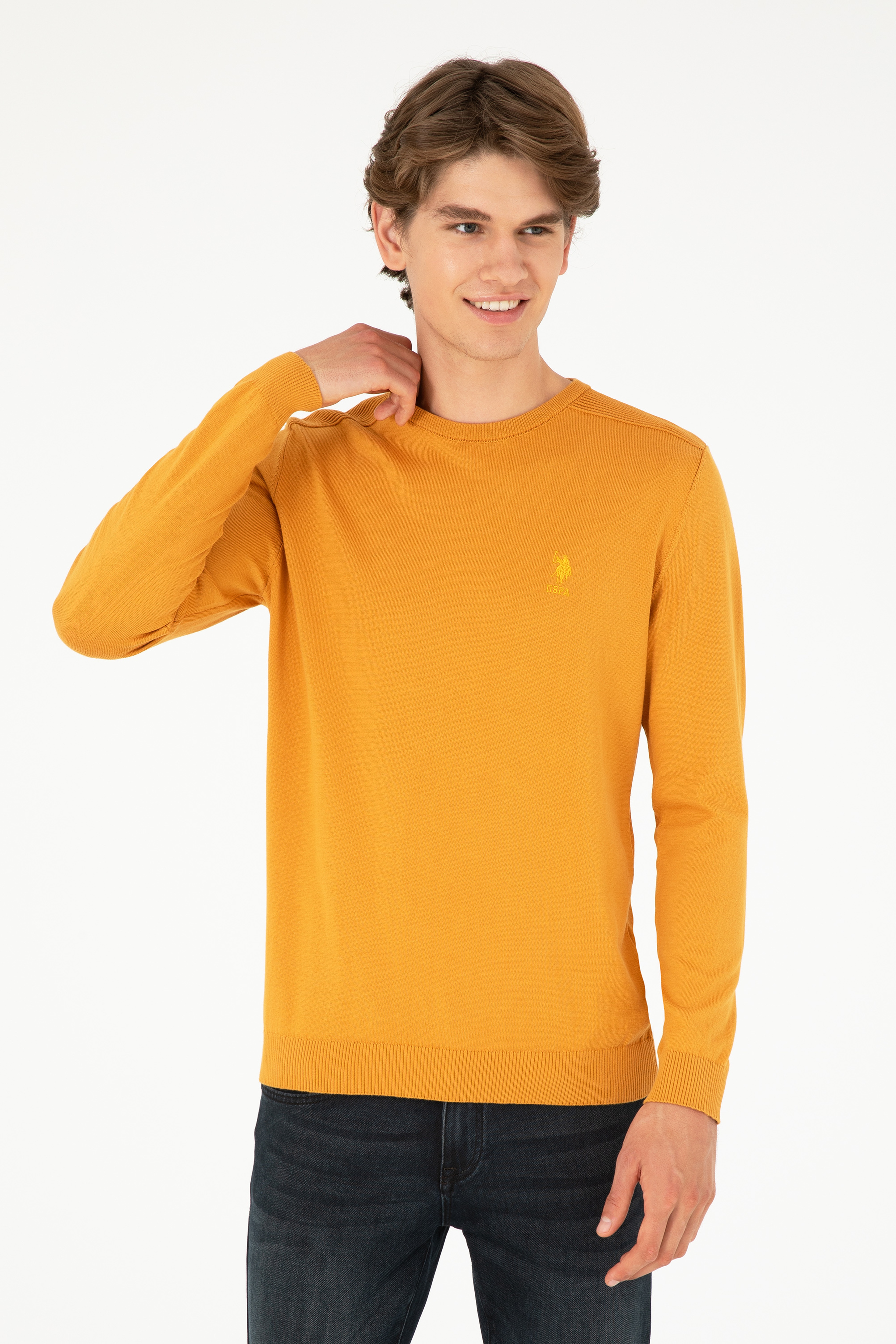 Erkek Slim Fit Bisiklet Yaka Hardal Basic Kazak - Image 1