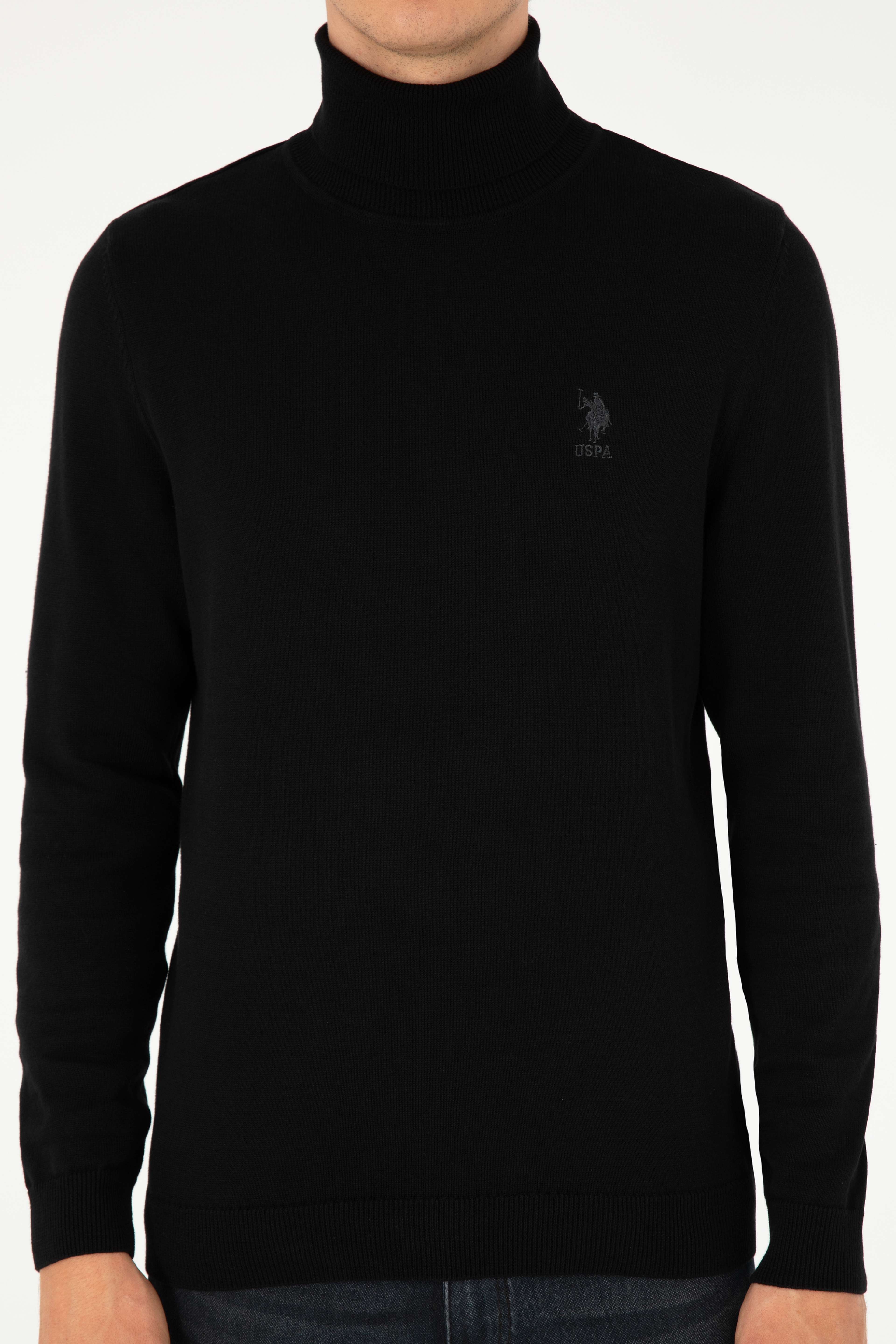 Erkek Slim Fit Boğazlı Yaka Siyah Basic Kazak