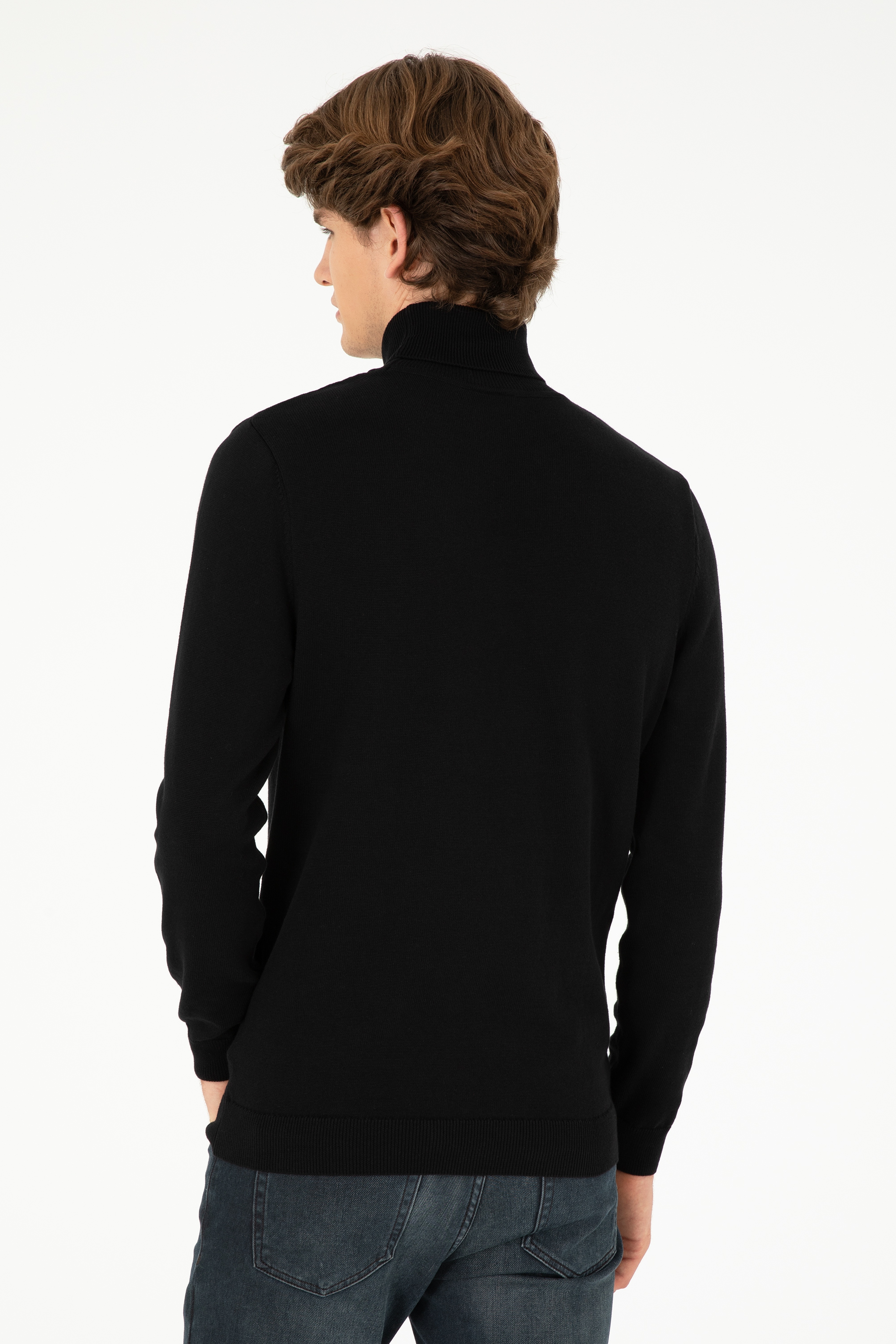 Erkek Slim Fit Boğazlı Yaka Siyah Basic Kazak