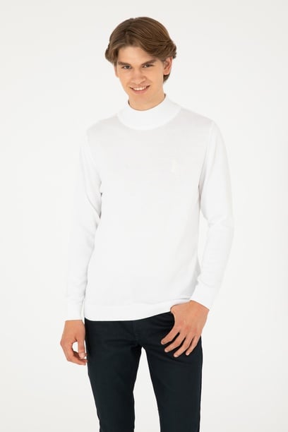 Erkek Slim Fit Yarım Boğazlı Beyaz Basic Kazak