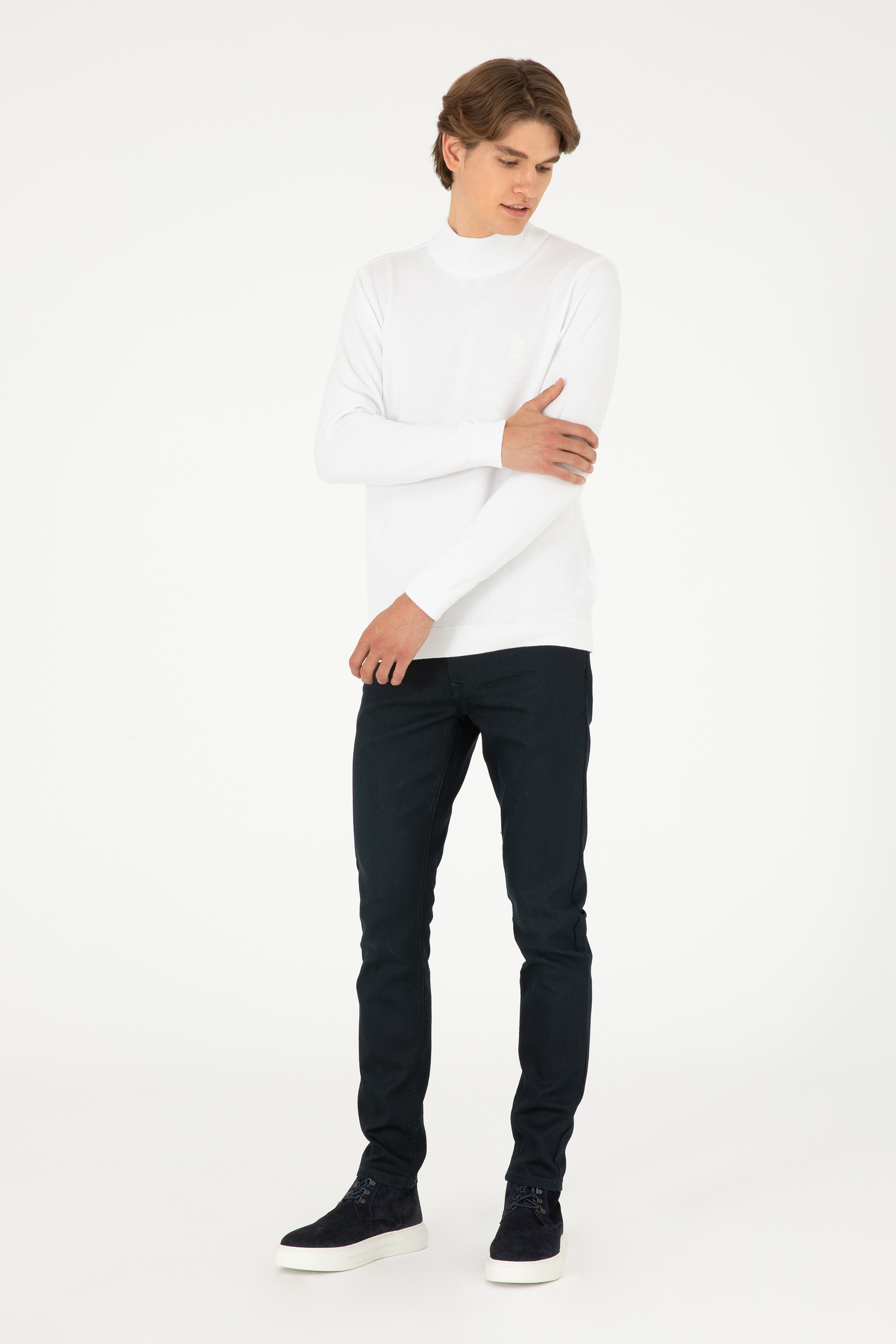 Erkek Slim Fit Yarım Boğazlı Beyaz Basic Kazak - Image 4