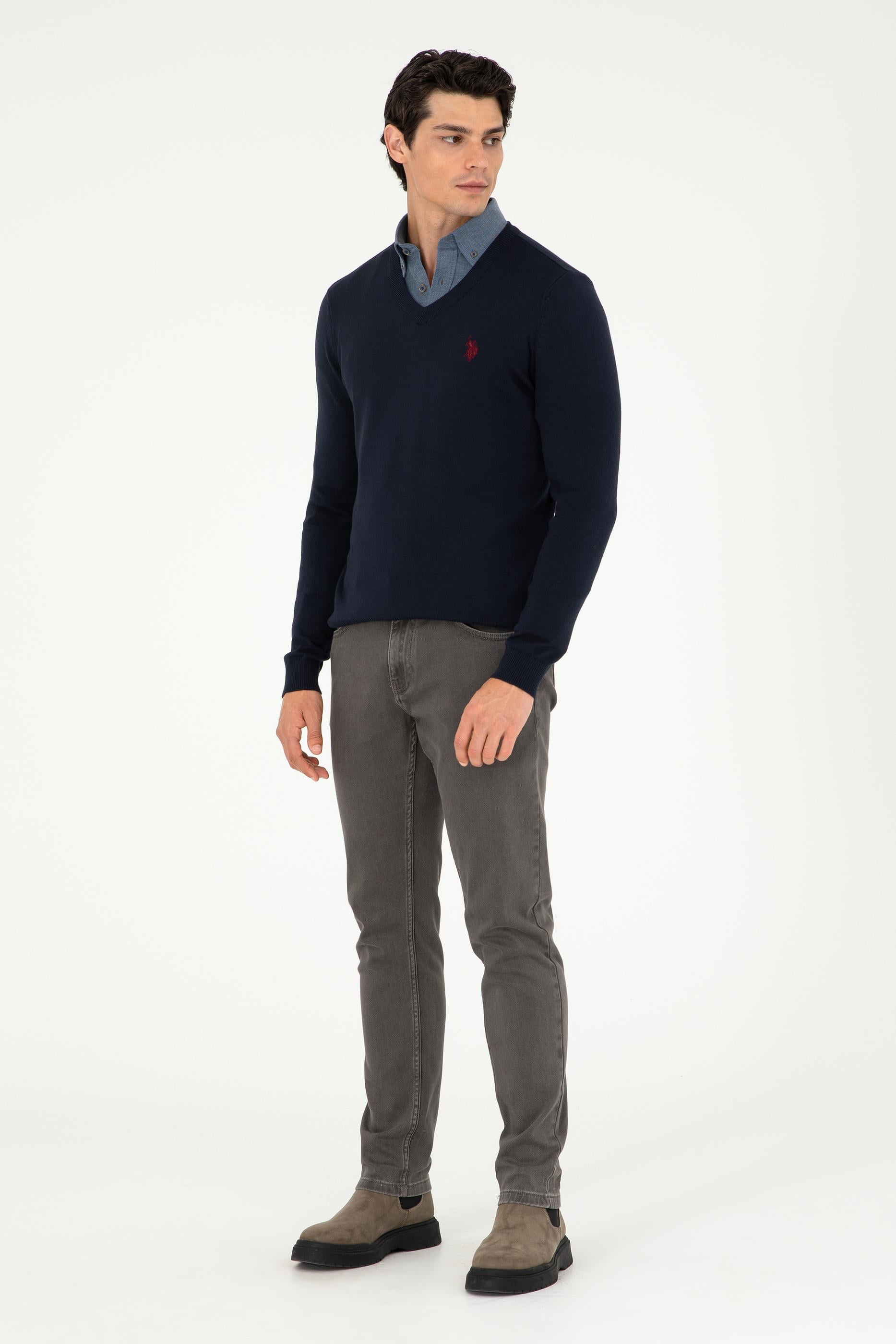 Erkek Slim Fit V Yaka Lacivert Basic Kazak