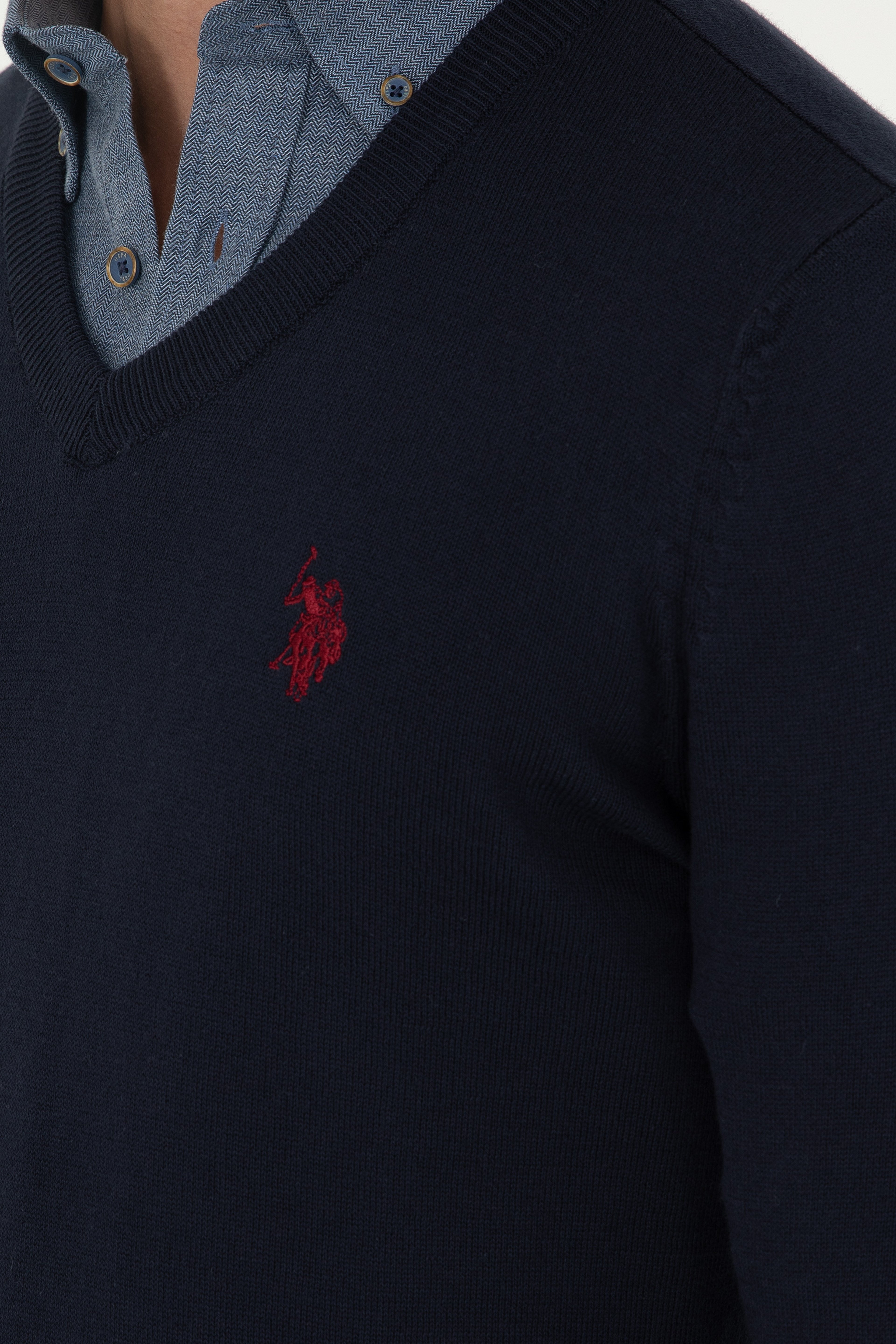 Erkek Slim Fit V Yaka Lacivert Basic Kazak