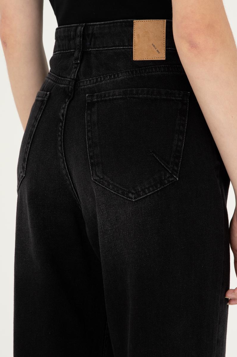 Kadın Siyah Jean Pantolon