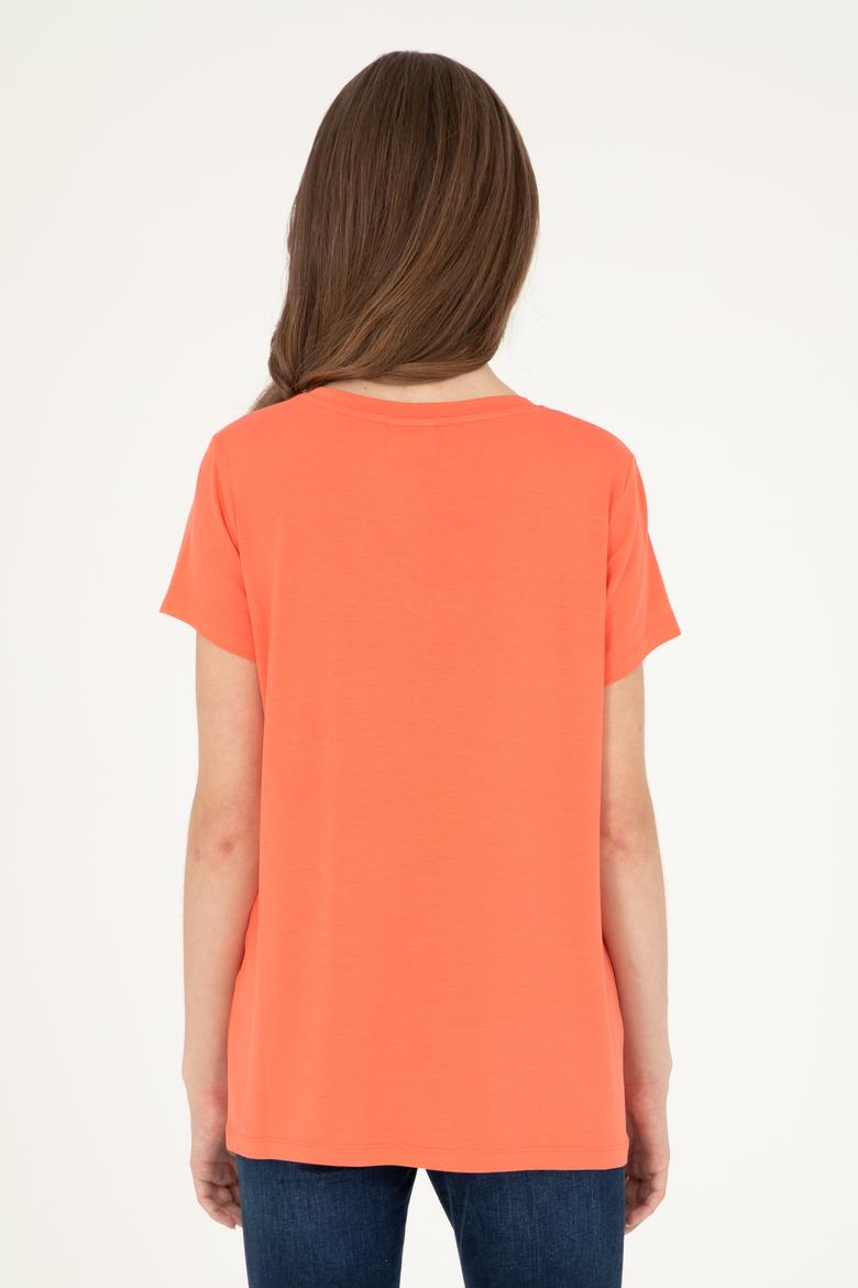 Kadın Nar Çiçeği V Yaka Basic Tişört - 50280019121