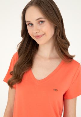 Kadın Nar Çiçeği V Yaka Basic Tişört - 50280019121