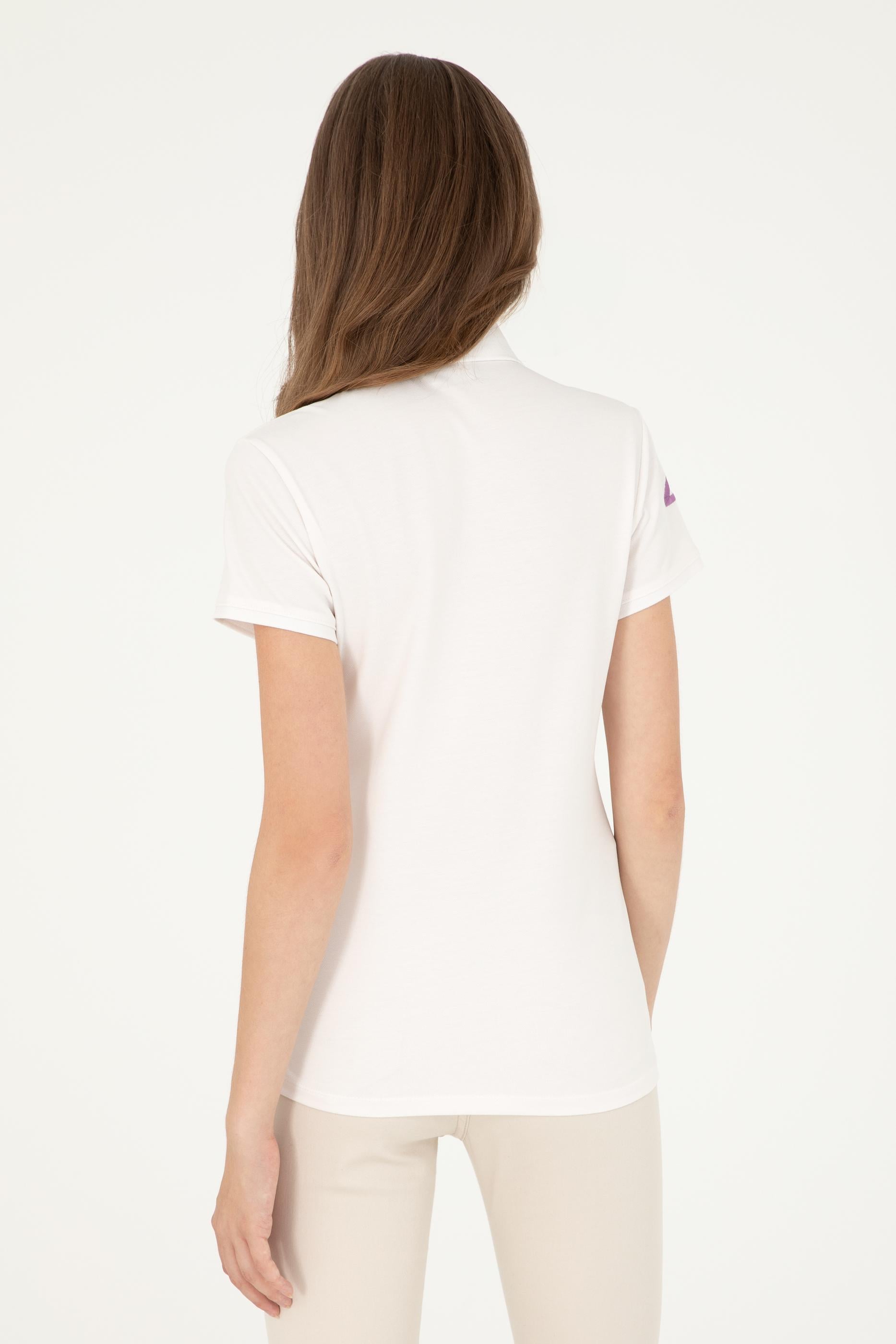 Kadın Ekru Basic Tişört