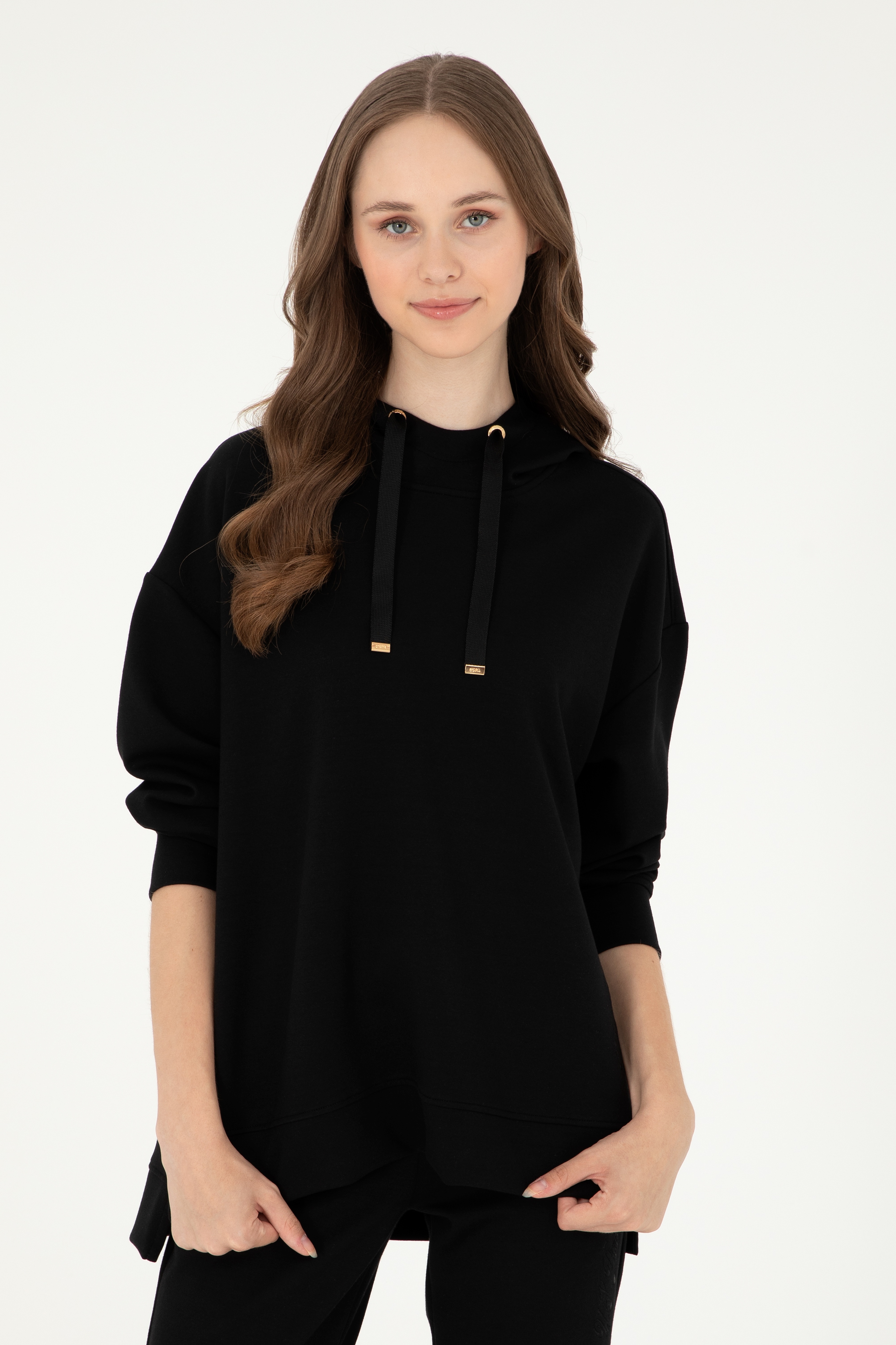 Kadın Siyah Kapüşonlu Sweatshirt - Image 1
