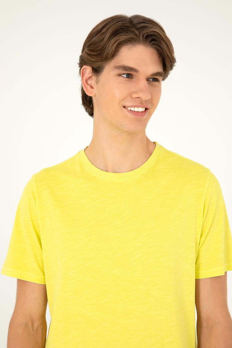 Erkek Regular Fit Bisiklet Yaka Fıstık Yeşili Basic Tişört - 50279578124