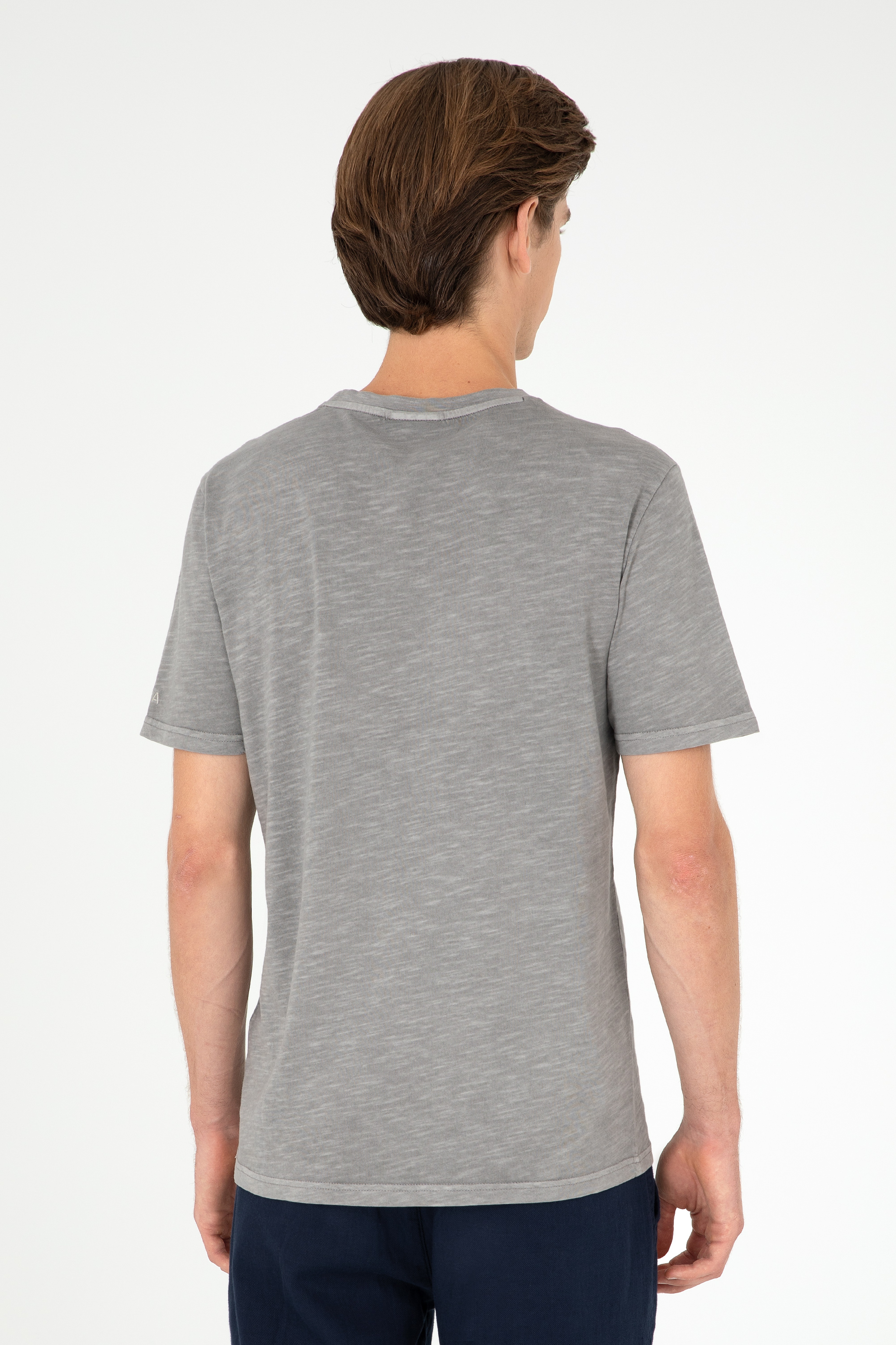 Erkek Regular Fit Bisiklet Yaka Koyu Gri Basic Tişört - Image 5