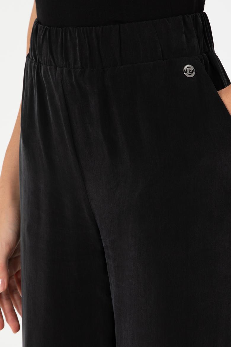 Siyah Yüksek Bel Kupro Kumaş Loose Fit Pantolon - 50291295003