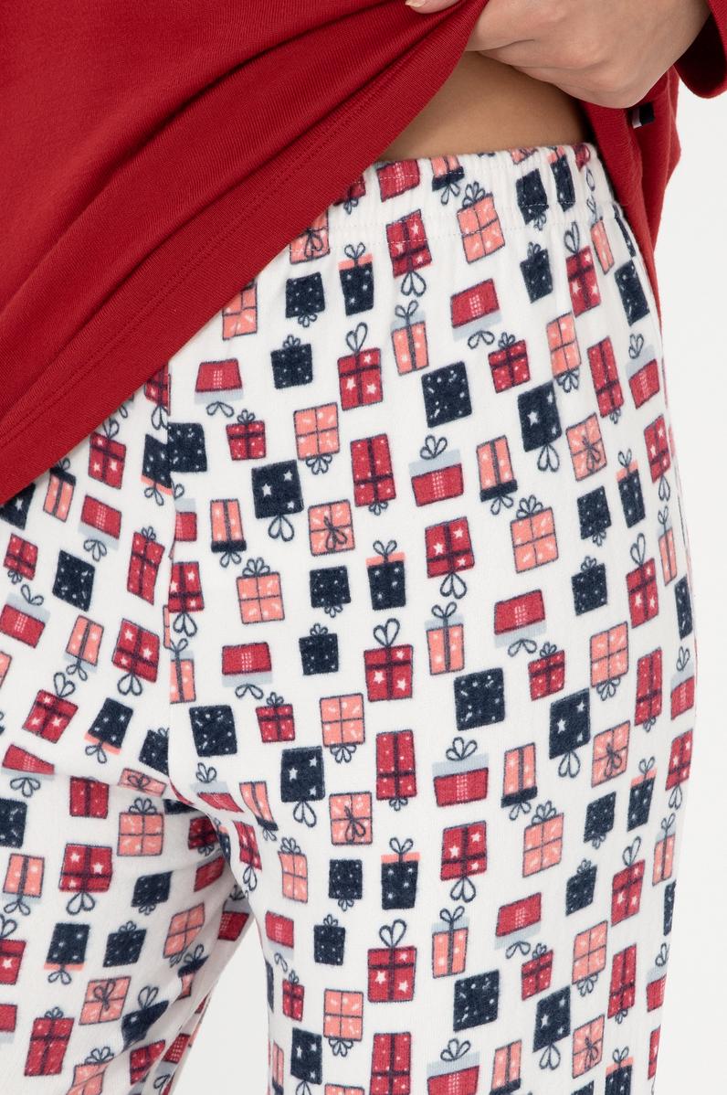 Kadın Bordo Yılbalı Temalı Pijama Takım