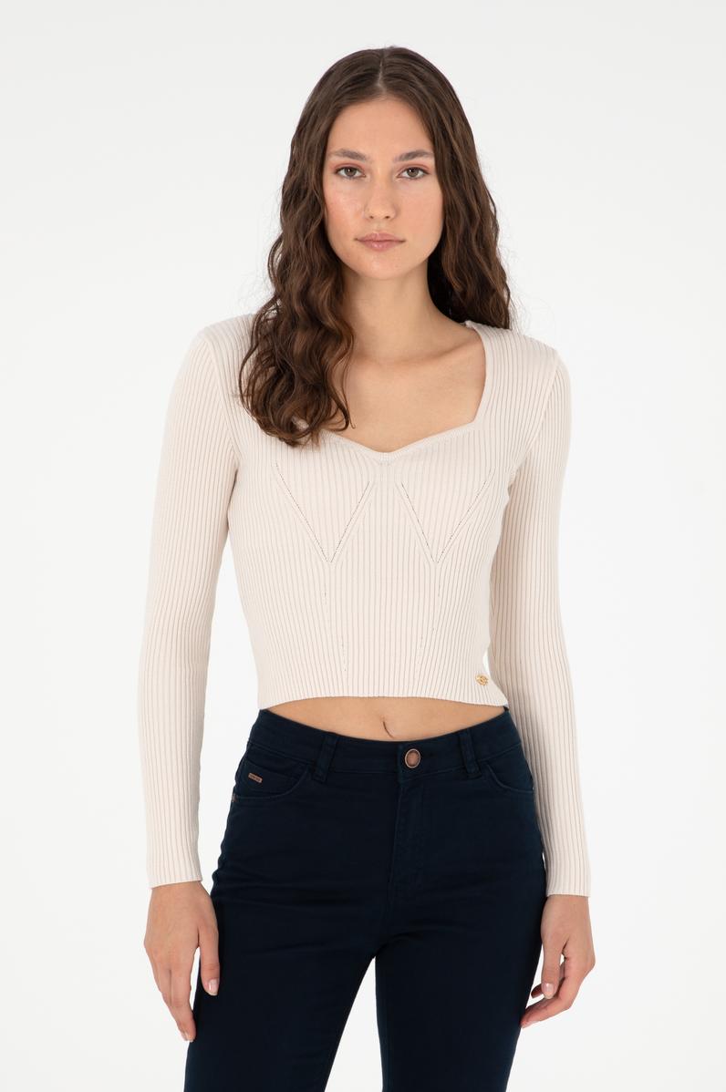 Kadın Krem V Yaka Kazak