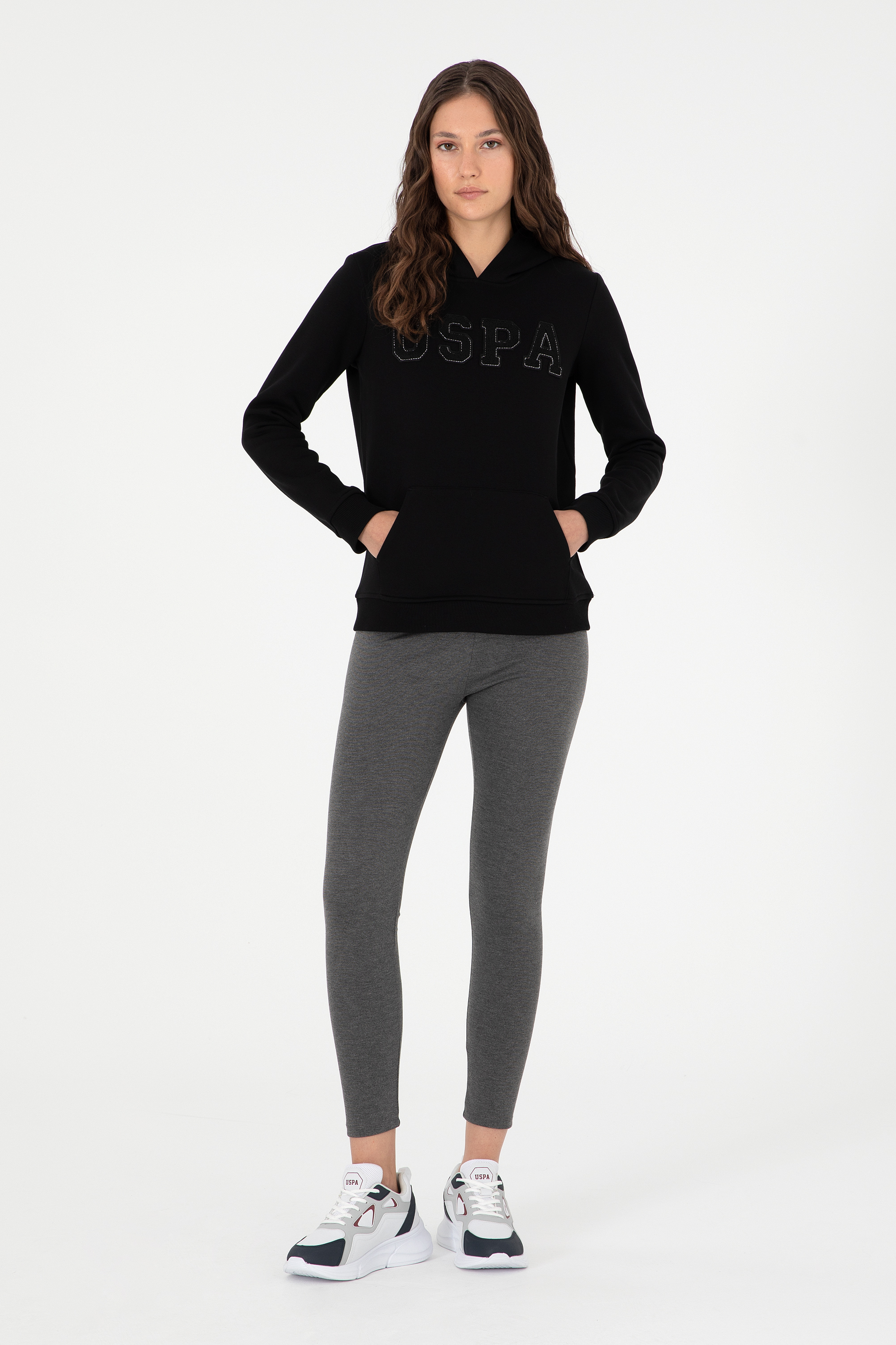 Kadın Siyah Basic Kapüşonlu Sweatshirt - Image 4