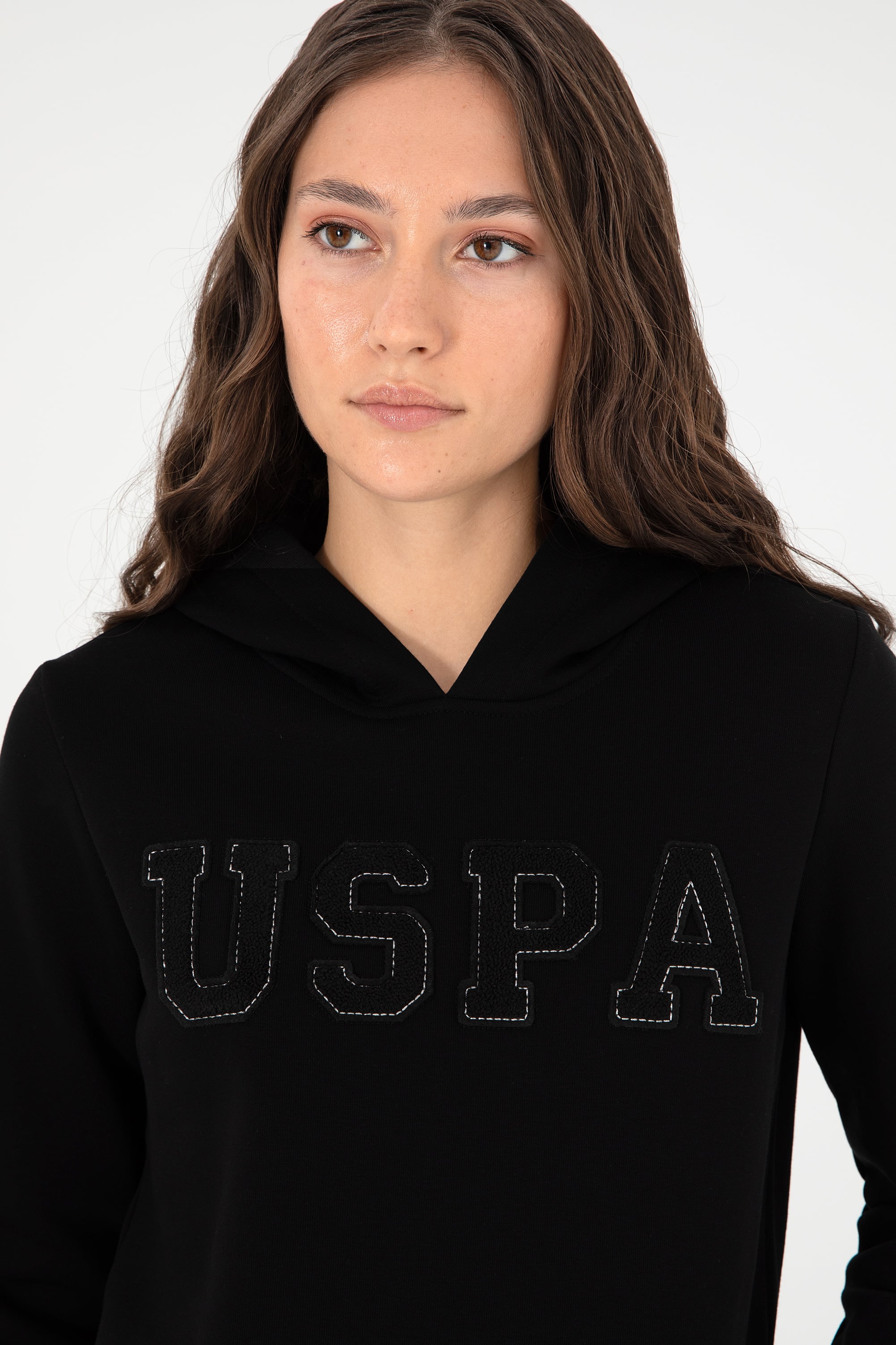 Kadın Siyah Basic Kapüşonlu Sweatshirt - Image 2