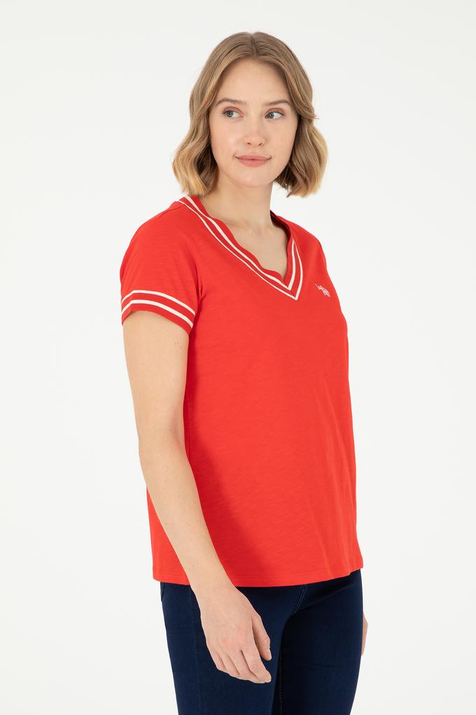 Kadın Kırmızı V Yaka Tişört