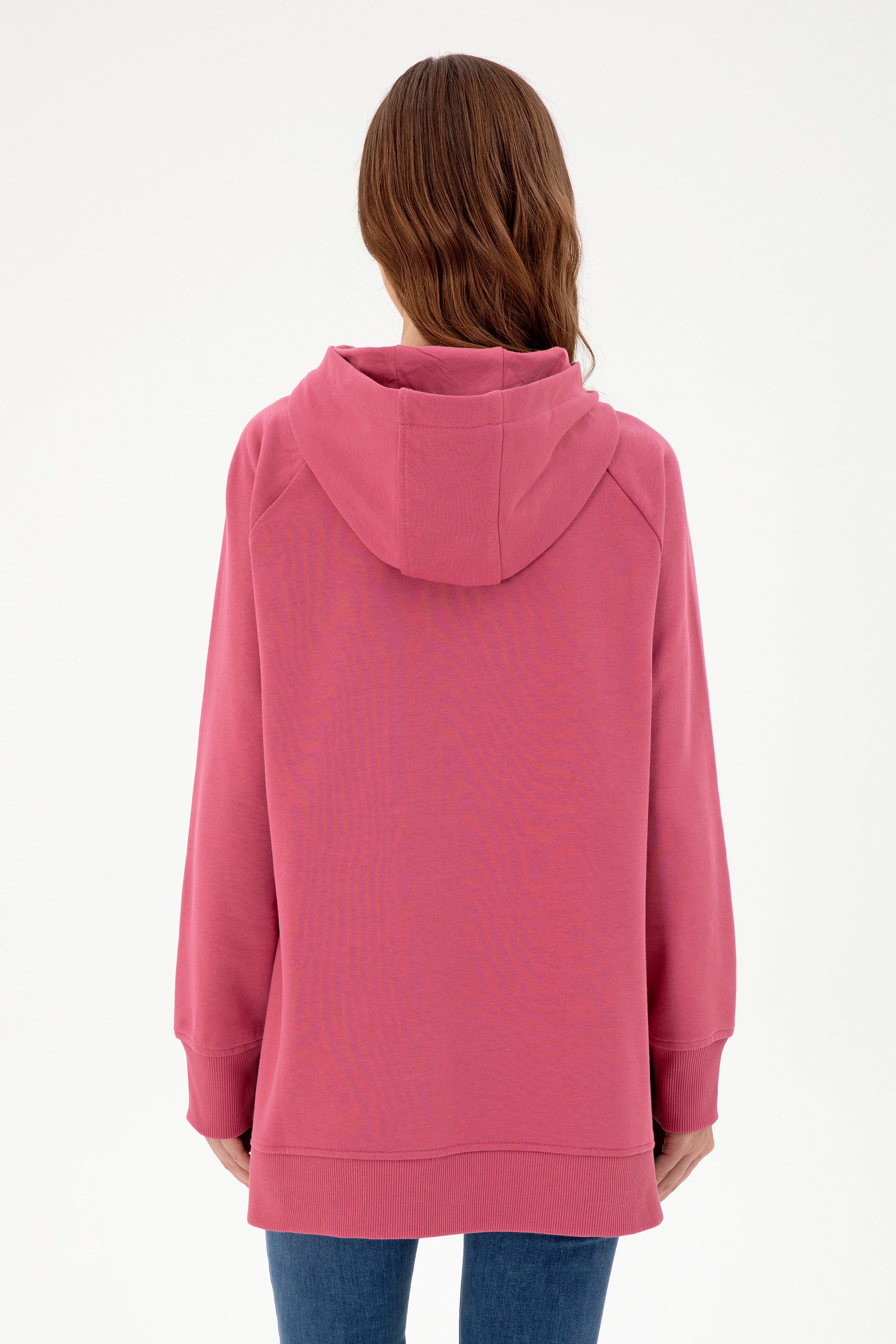 Kadın Pembe Kapüşonlu Sweatshirt - Image 5