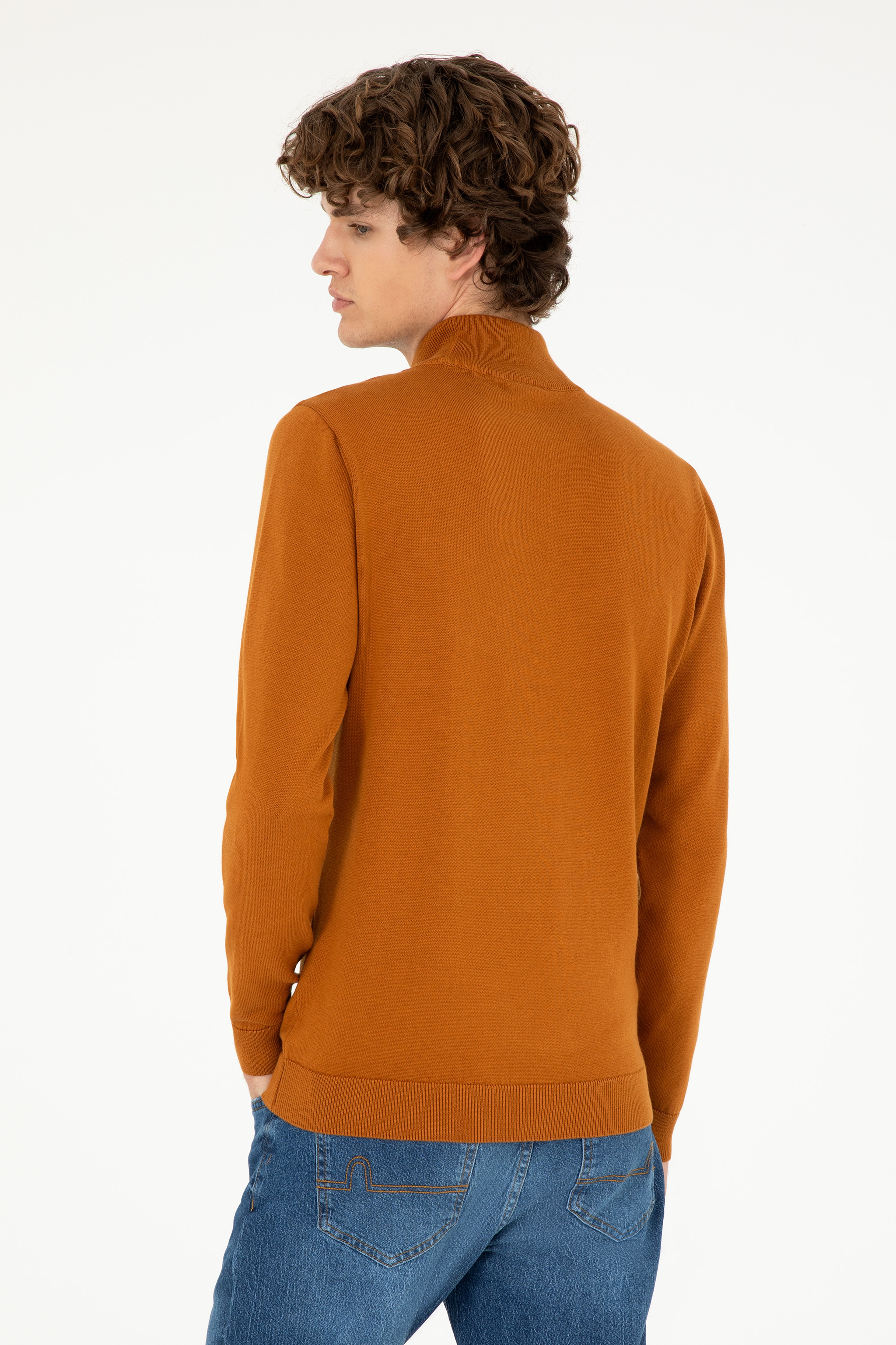 Erkek Slim Fit Yarım Boğazlı Coconut Basic Kazak