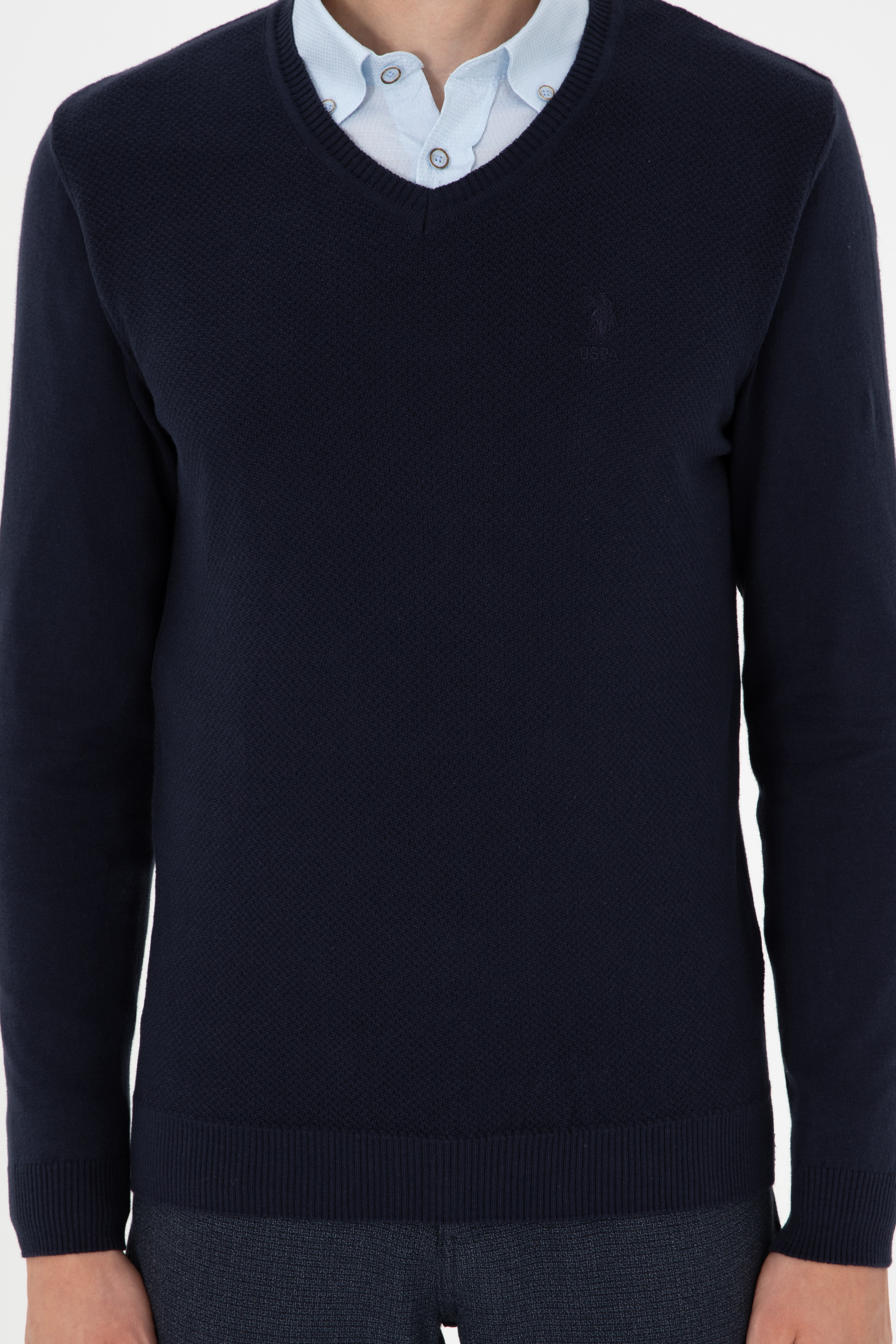 Erkek Slim Fit V Yaka Lacivert Basic Kazak - Image 6