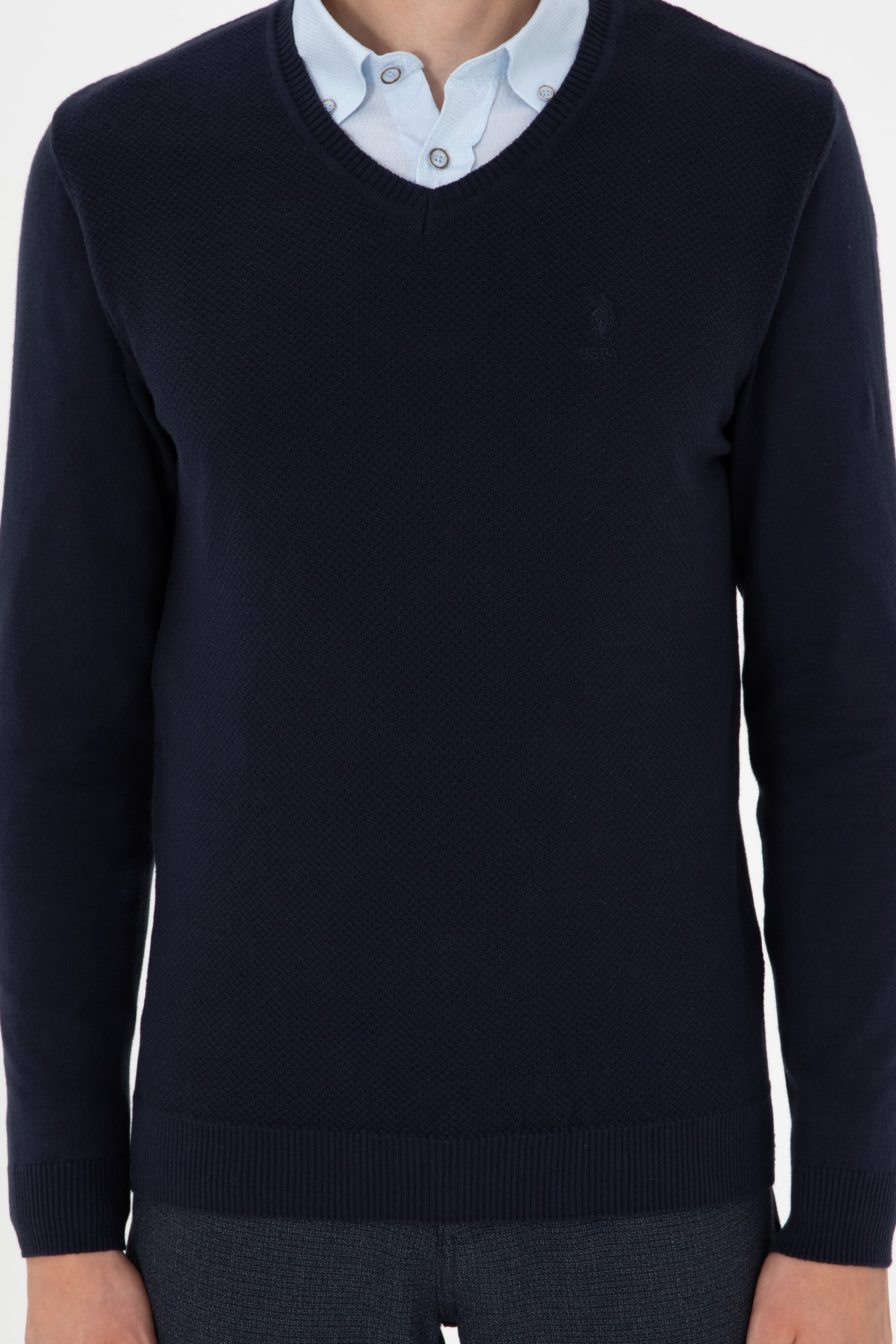 Erkek Slim Fit V Yaka Lacivert Basic Kazak