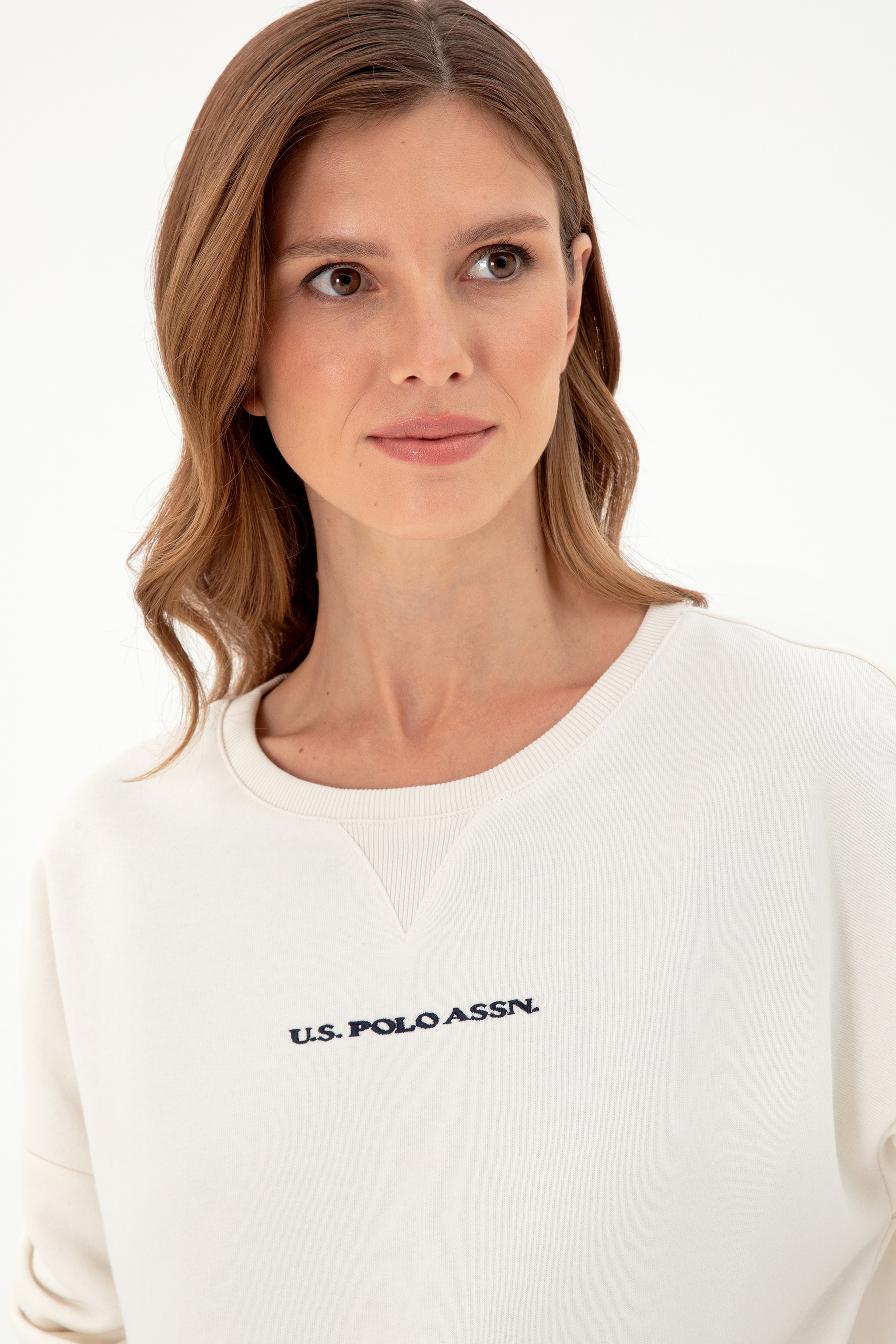 Kadın Krem Bisiklet Yaka Sweatshirt
