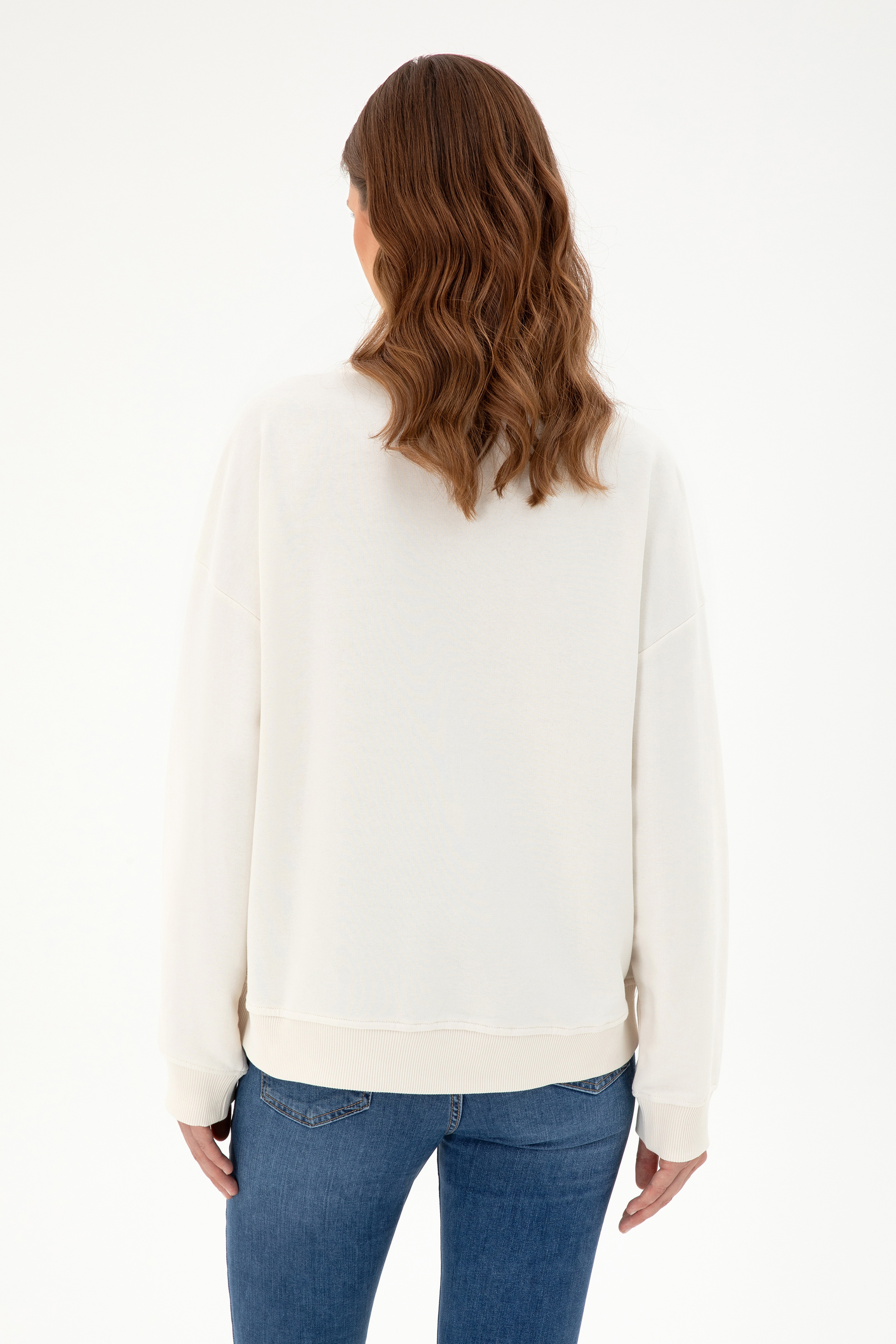 Kadın Krem Bisiklet Yaka Sweatshirt - Image 5