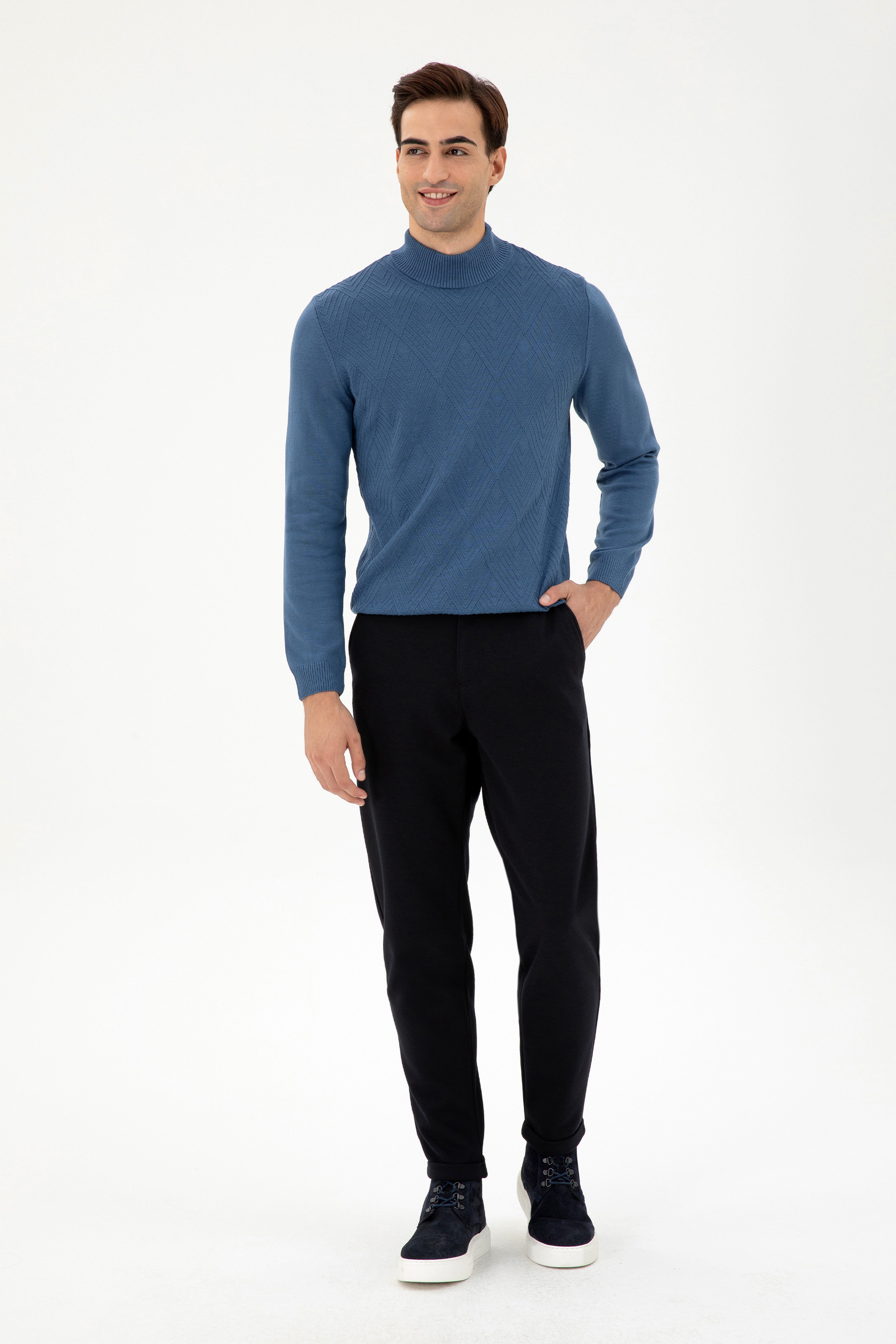 Erkek Slim Fit Yarım Balıkçı Yaka Saks Kazak