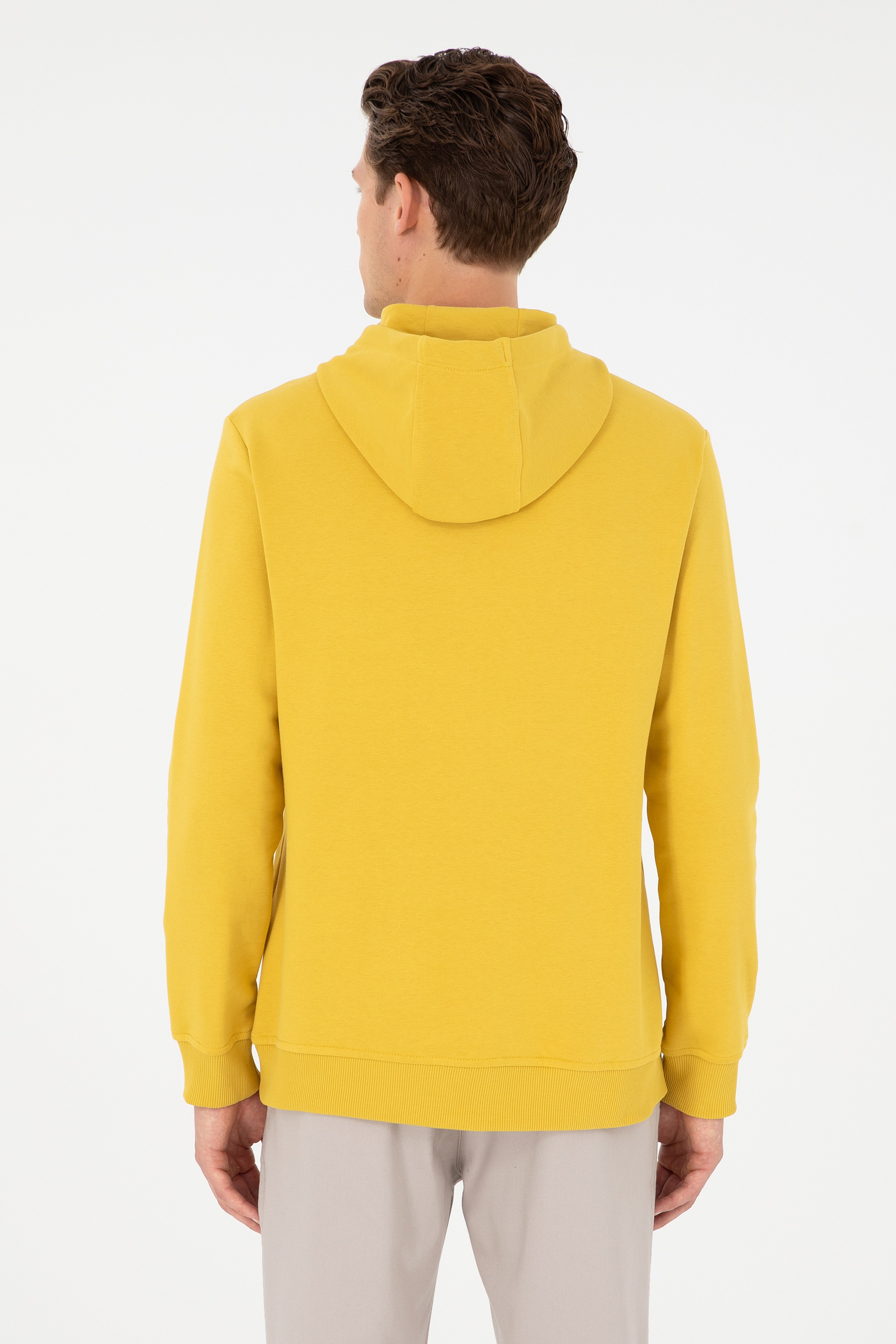 Erkek Sarı Basic Sweatshirt - Image 5