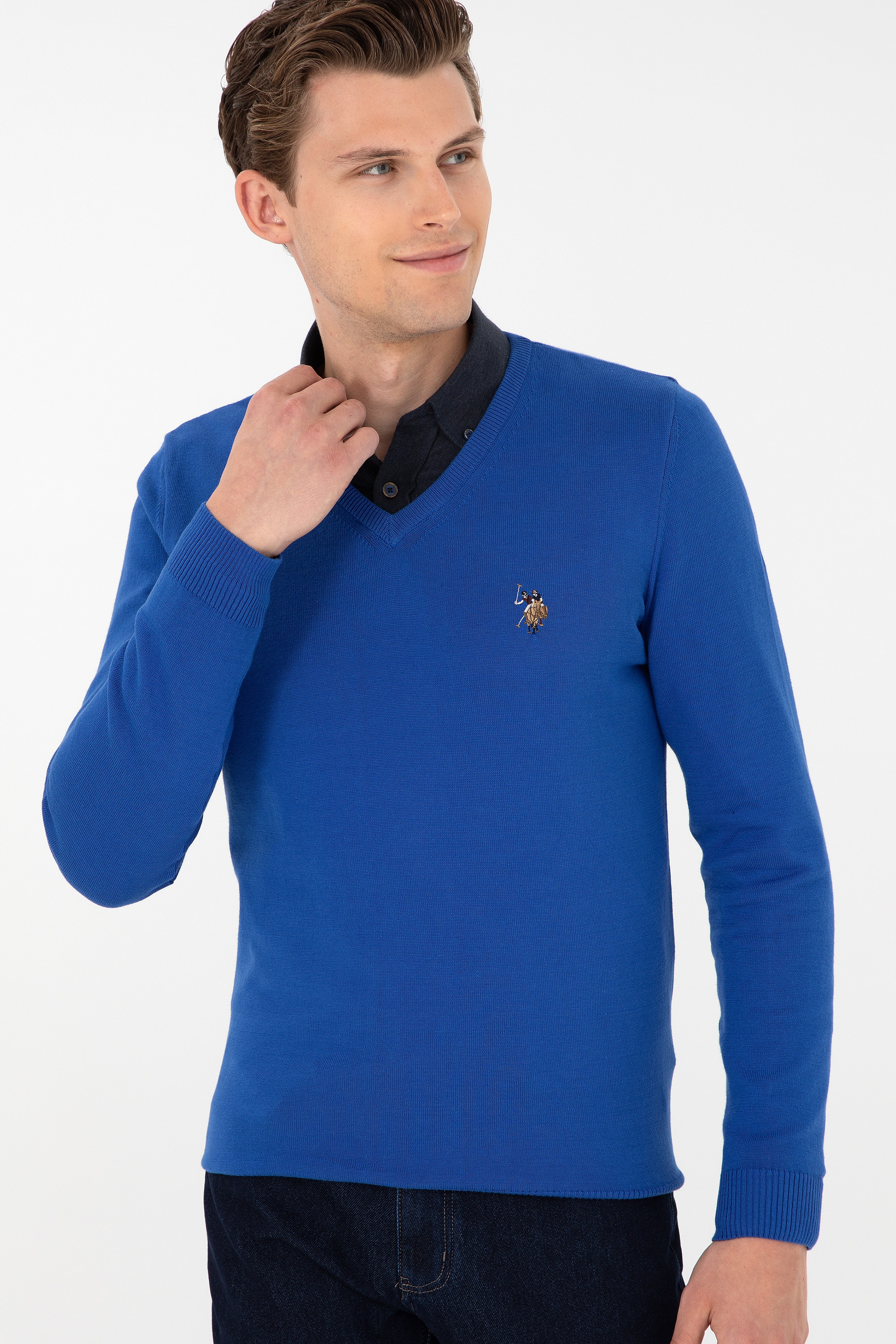 Erkek Slim Fit V Yaka Saks Basic Kazak