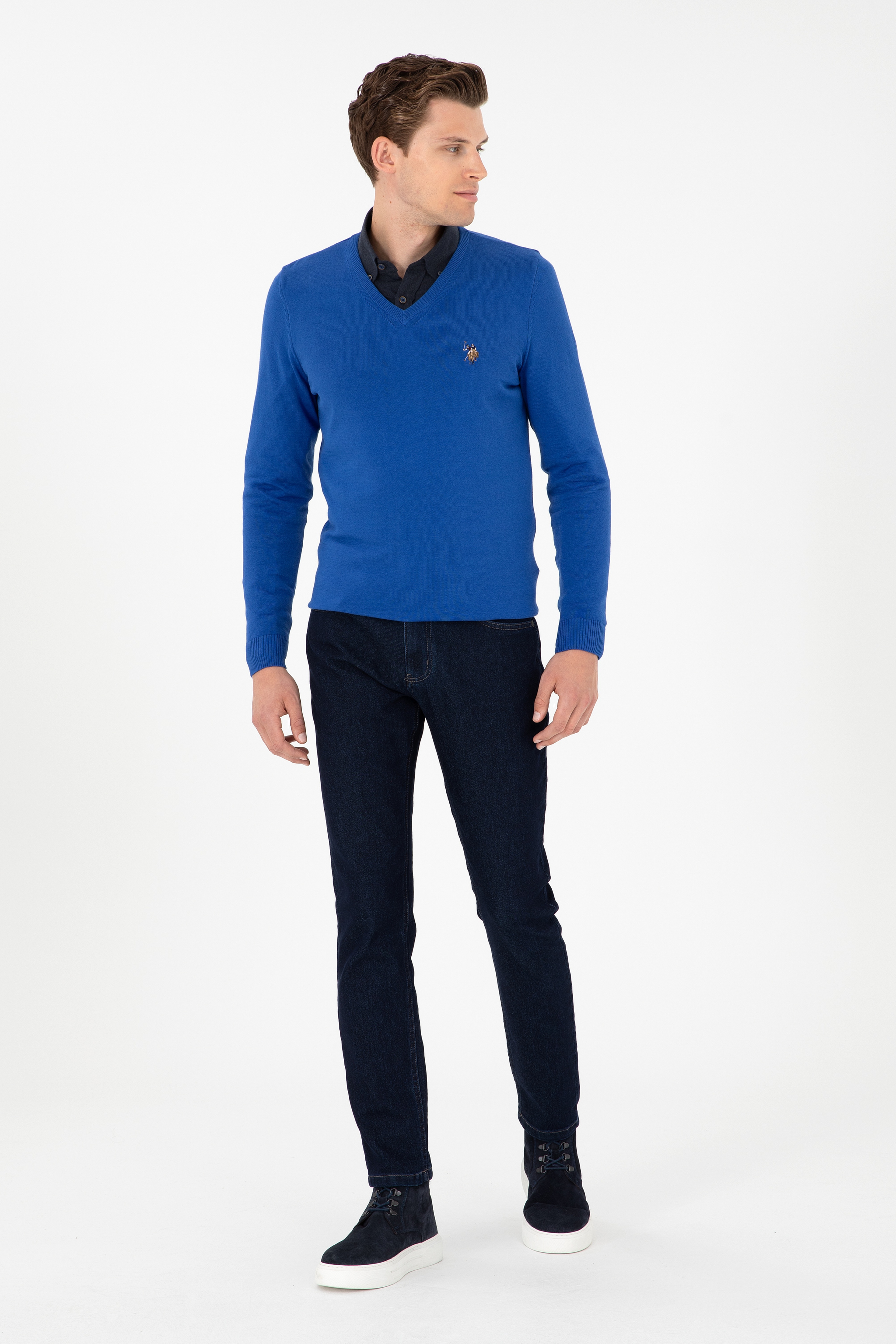 Erkek Slim Fit V Yaka Saks Basic Kazak - Image 4