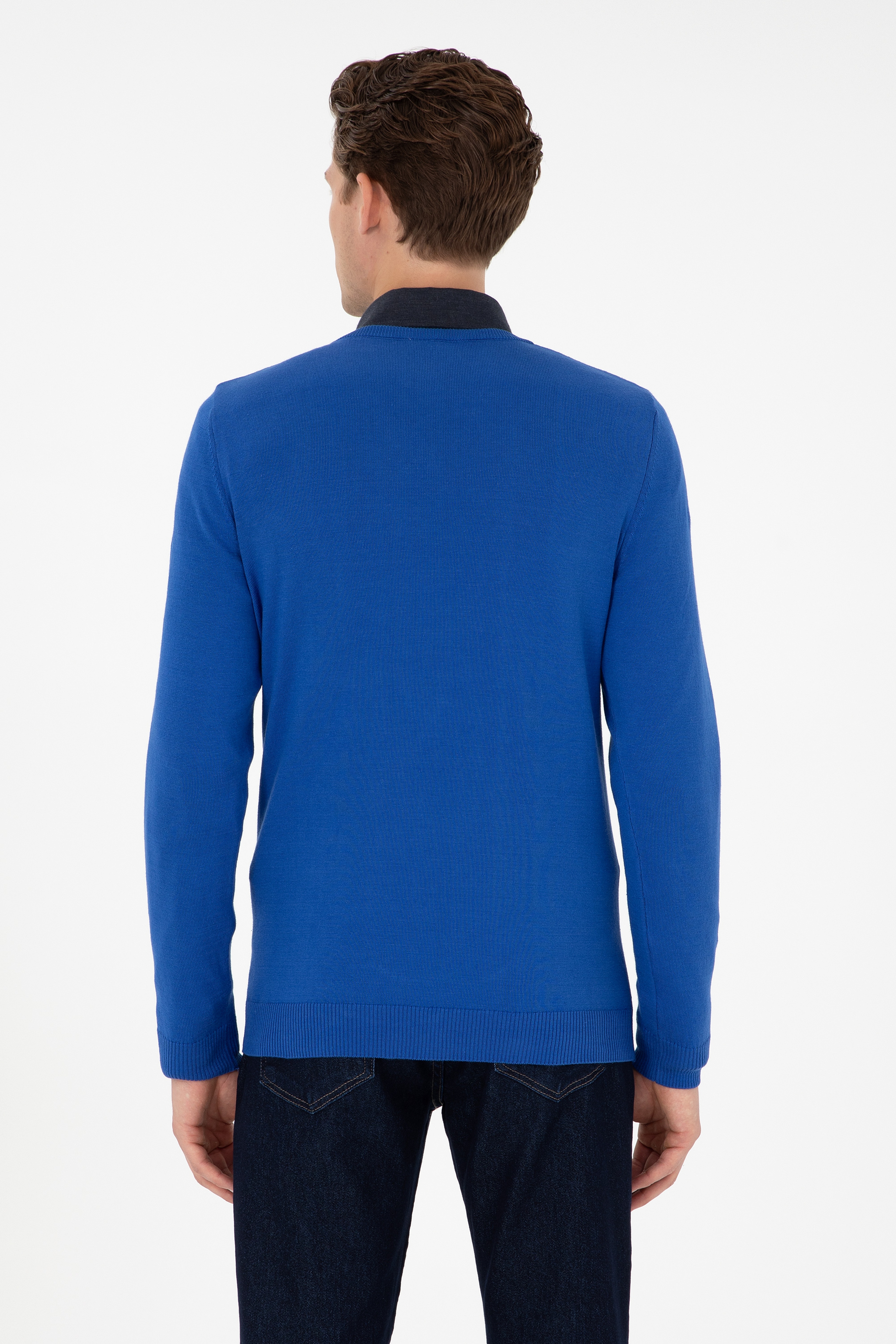 Erkek Slim Fit V Yaka Saks Basic Kazak - Image 5