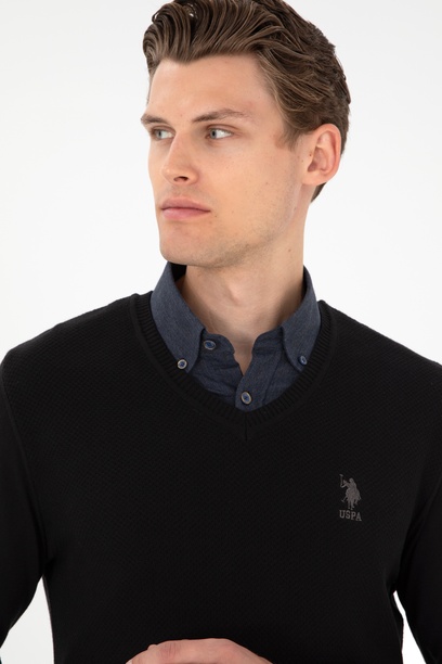 Erkek Slim Fit V Yaka Siyah Basic Kazak