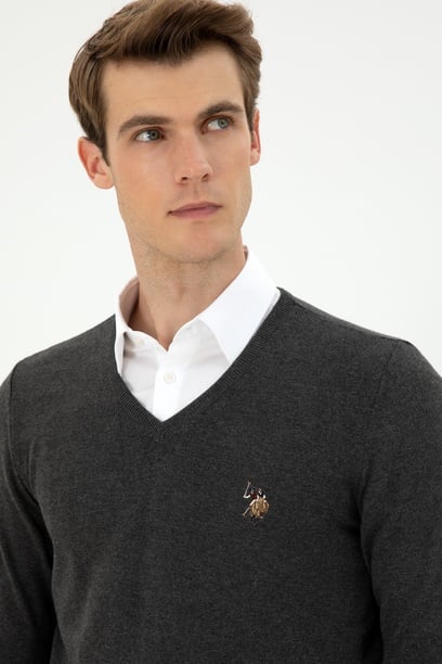 Erkek Slim Fit V Yaka Antrasit Basic Kazak
