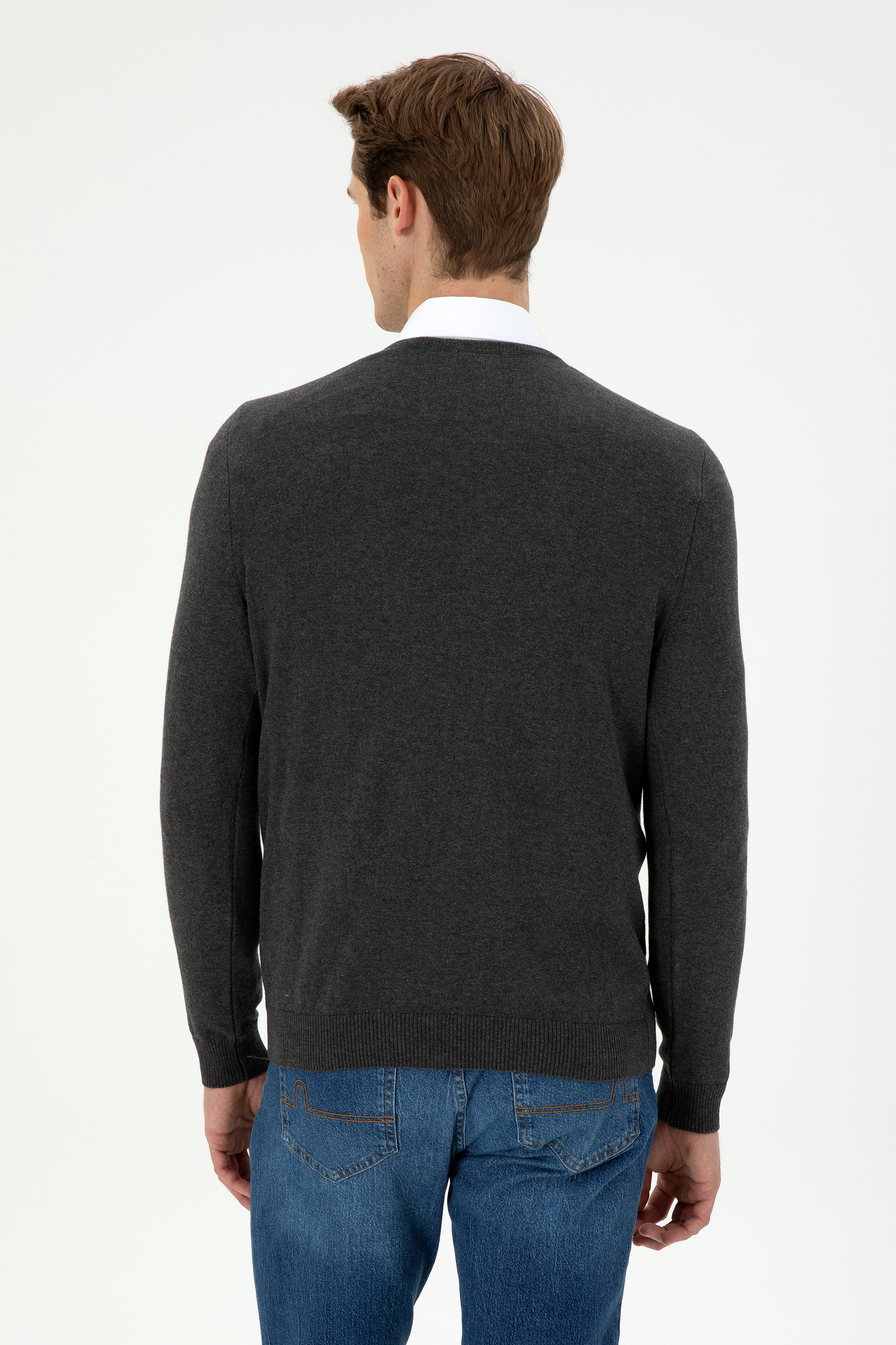 Erkek Slim Fit V Yaka Antrasit Basic Kazak - Image 5