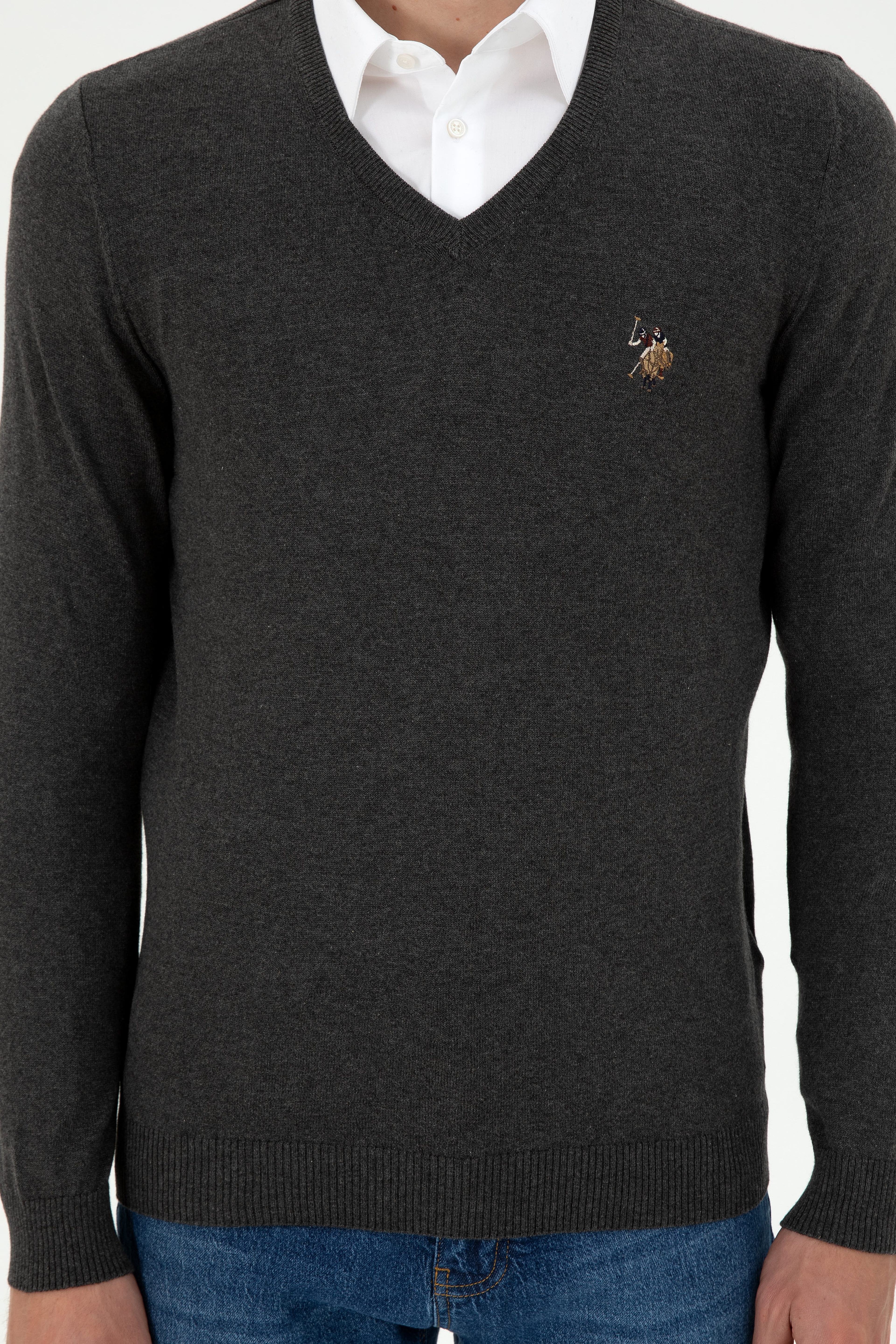 Erkek Slim Fit V Yaka Antrasit Basic Kazak - Image 6