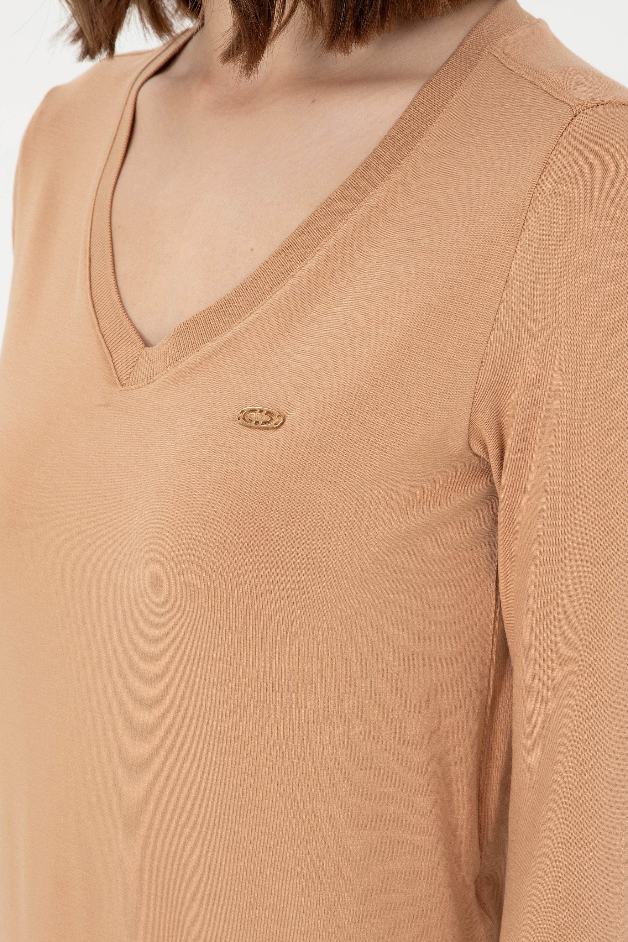 Kadın Camel V Yaka Sweatshirt - Image 7