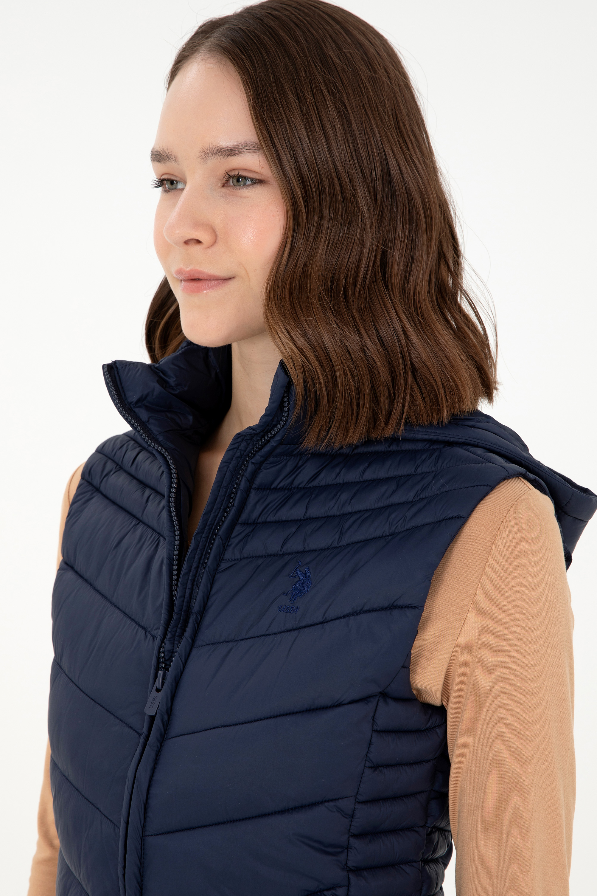 جلیقه BASIC زنانه یو اس پولو | U.S. Polo Assn. - تصویر 2