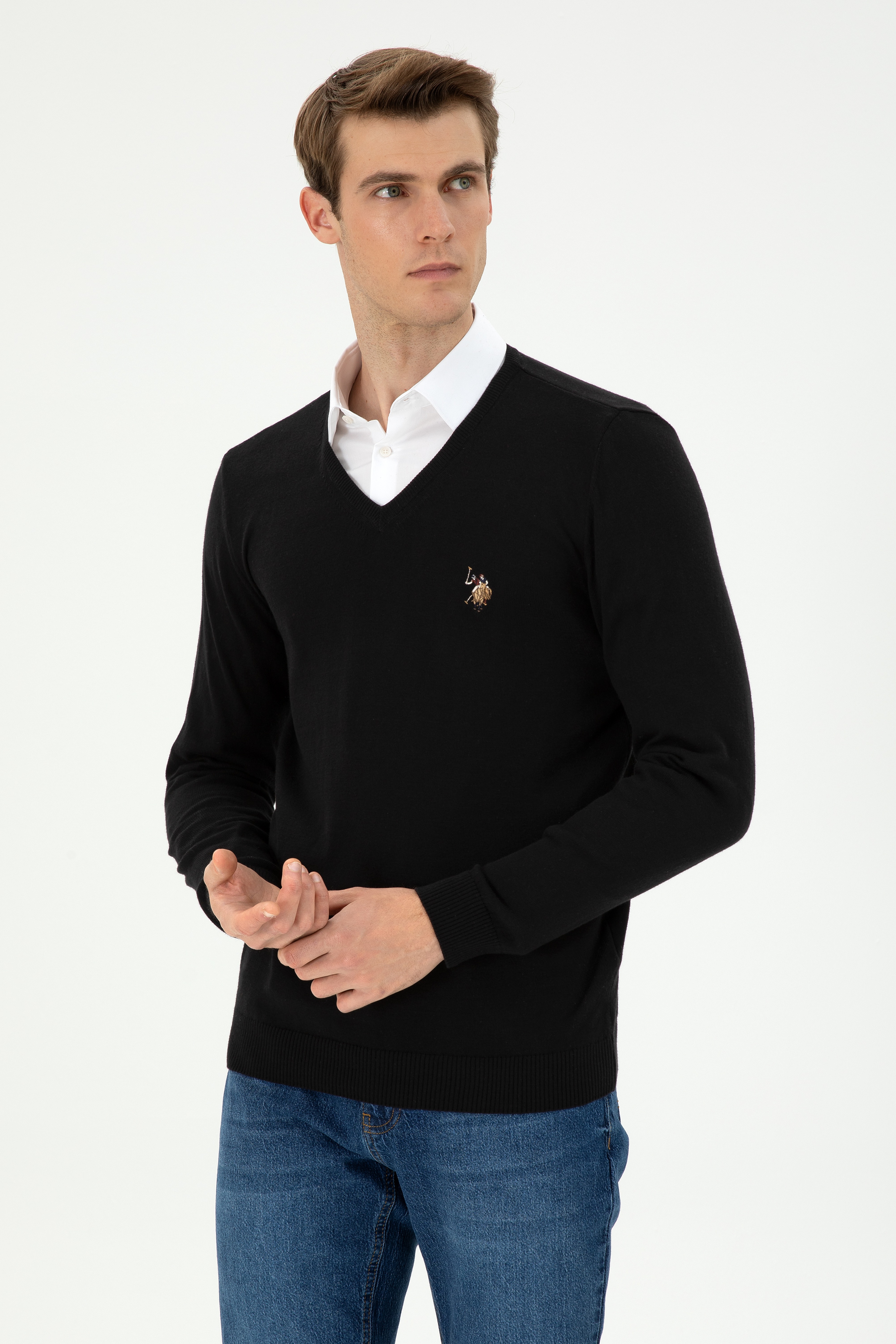 Erkek Slim Fit V Yaka Siyah Basic Kazak - Image 1