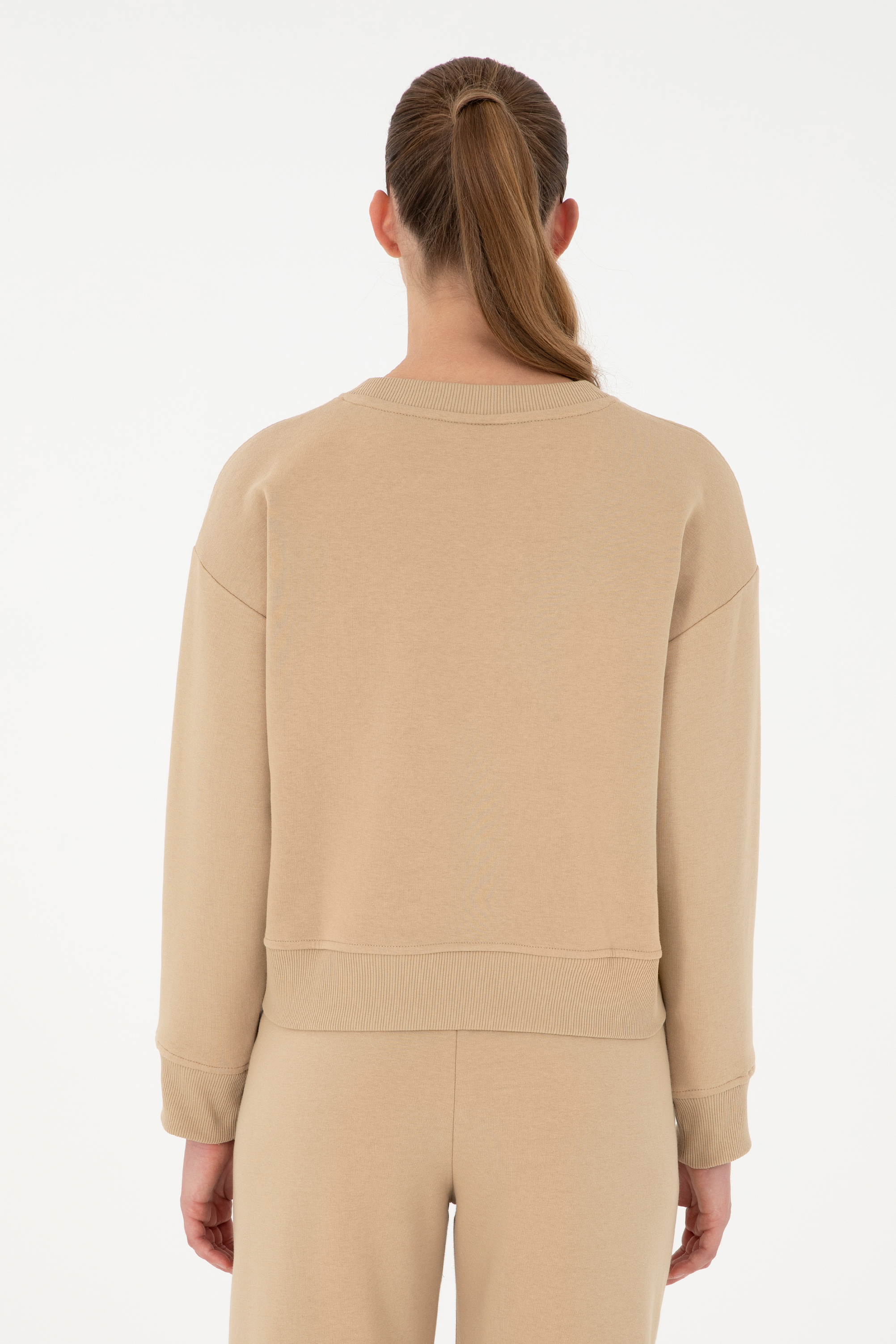 Kadın Kum Bisiklet Yaka Sweatshirt - Image 6