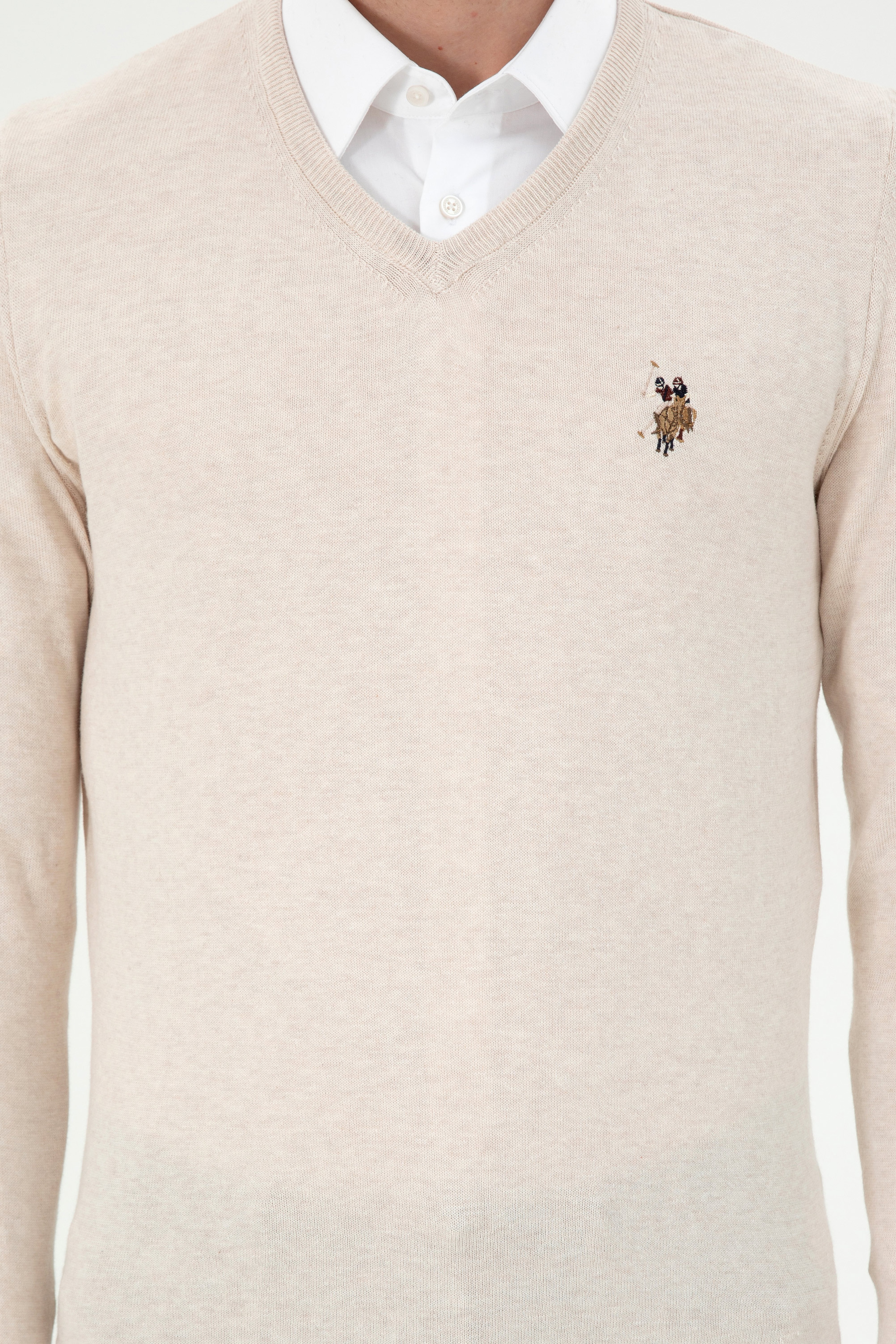 Erkek Slim Fit V Yaka Krem Melanj Basic Kazak - Image 6