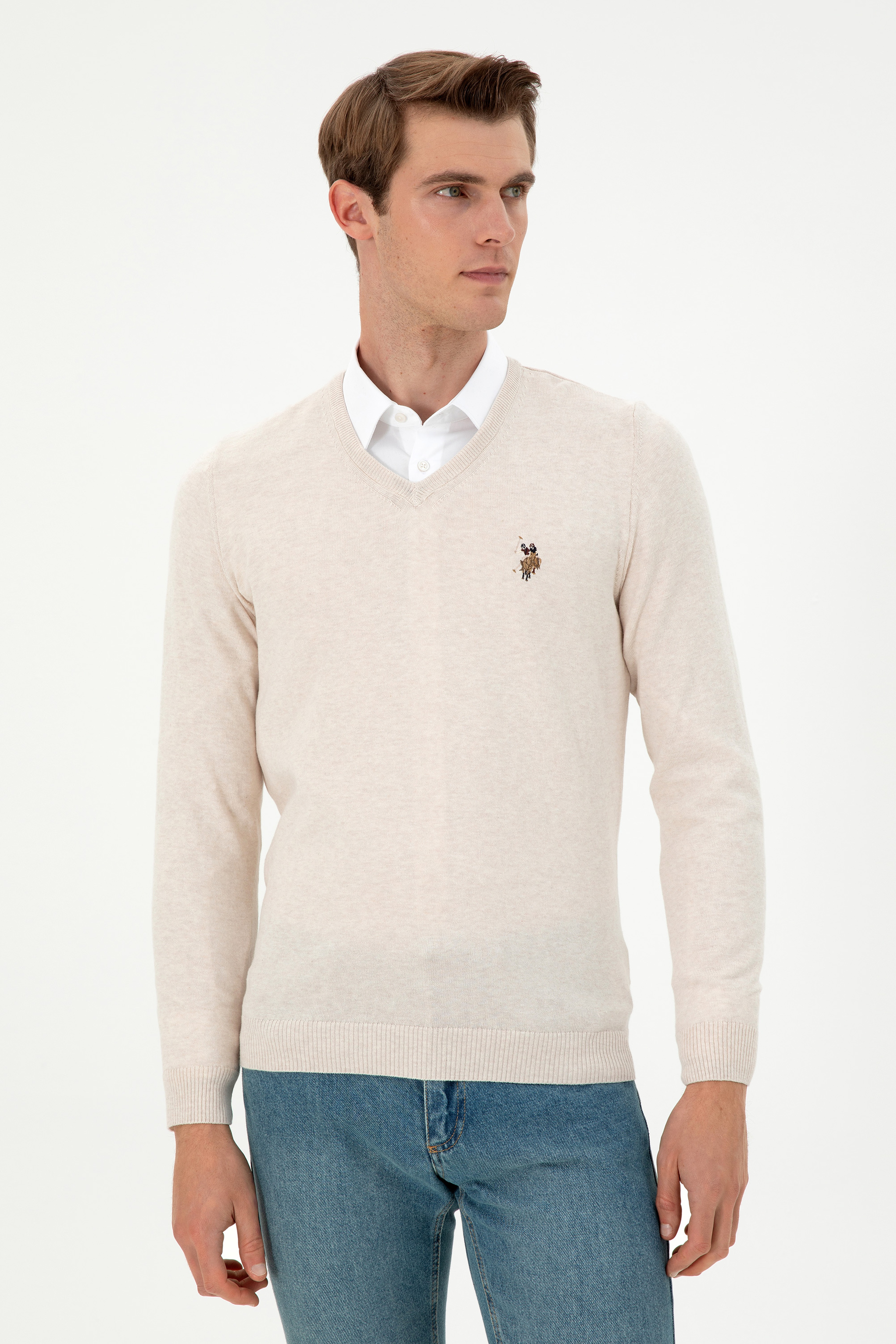 Erkek Slim Fit V Yaka Krem Melanj Basic Kazak - Image 3