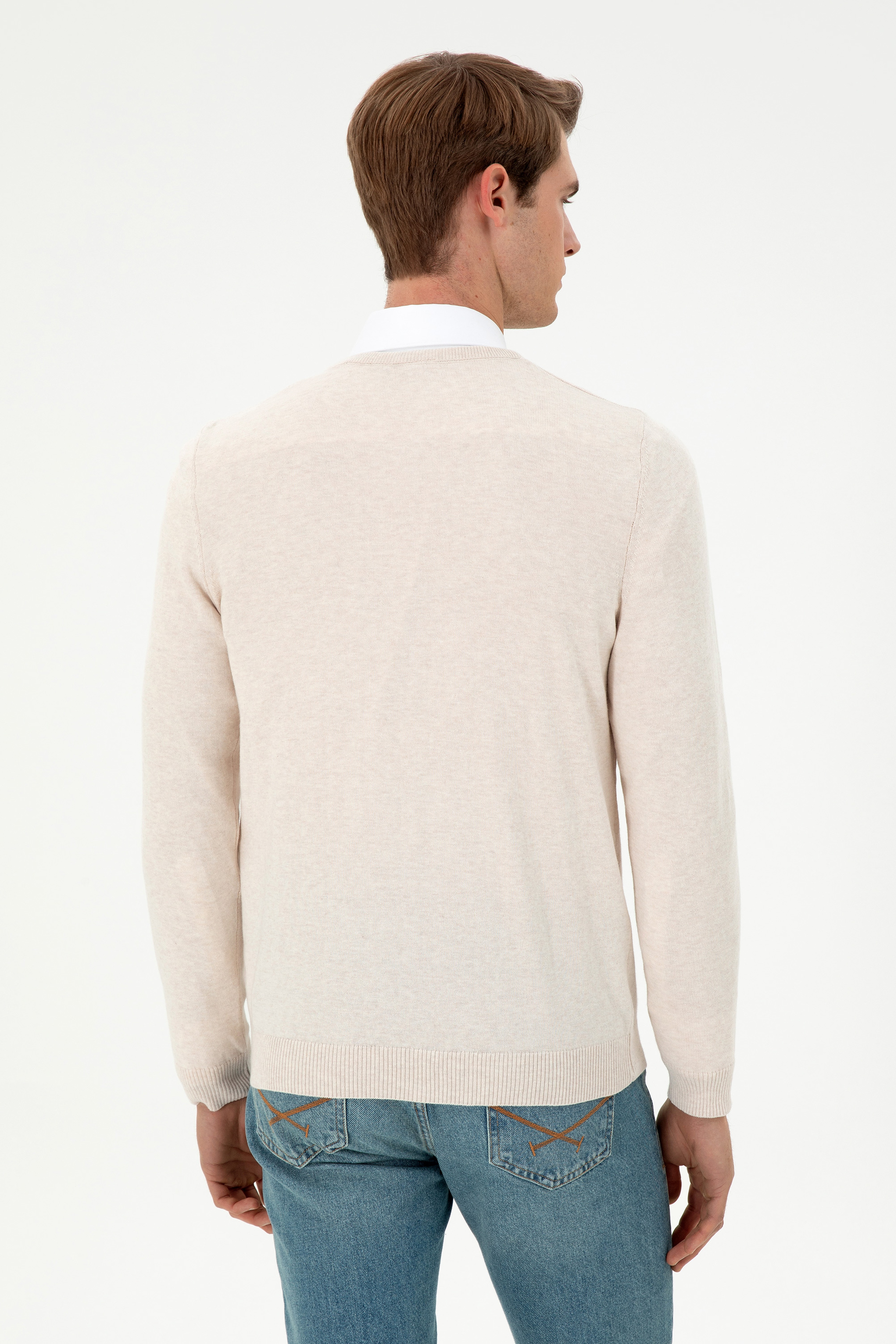 Erkek Slim Fit V Yaka Krem Melanj Basic Kazak - Image 5