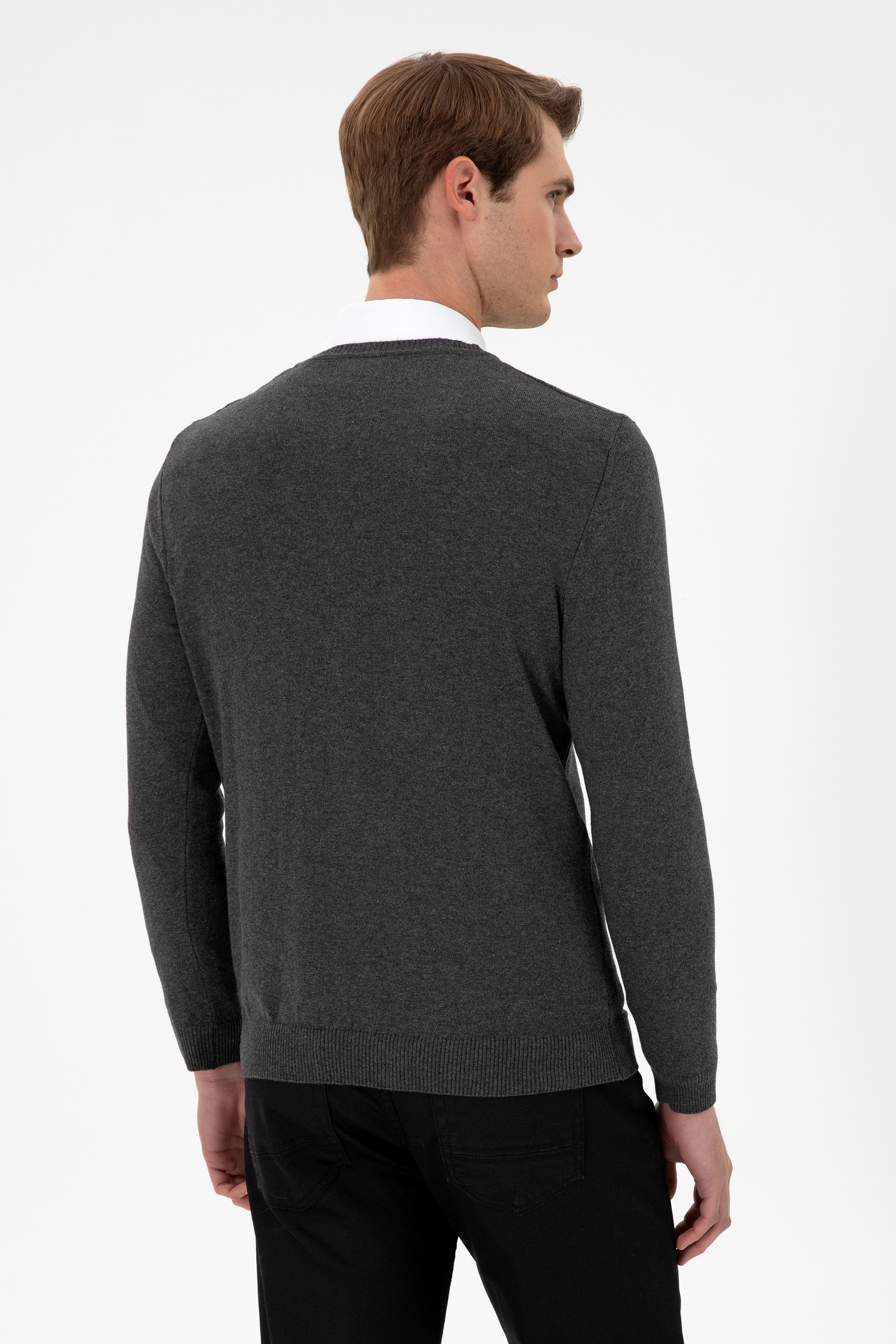 Erkek Slim Fit V Yaka Antrasit Melanj Basic Kazak - Image 5