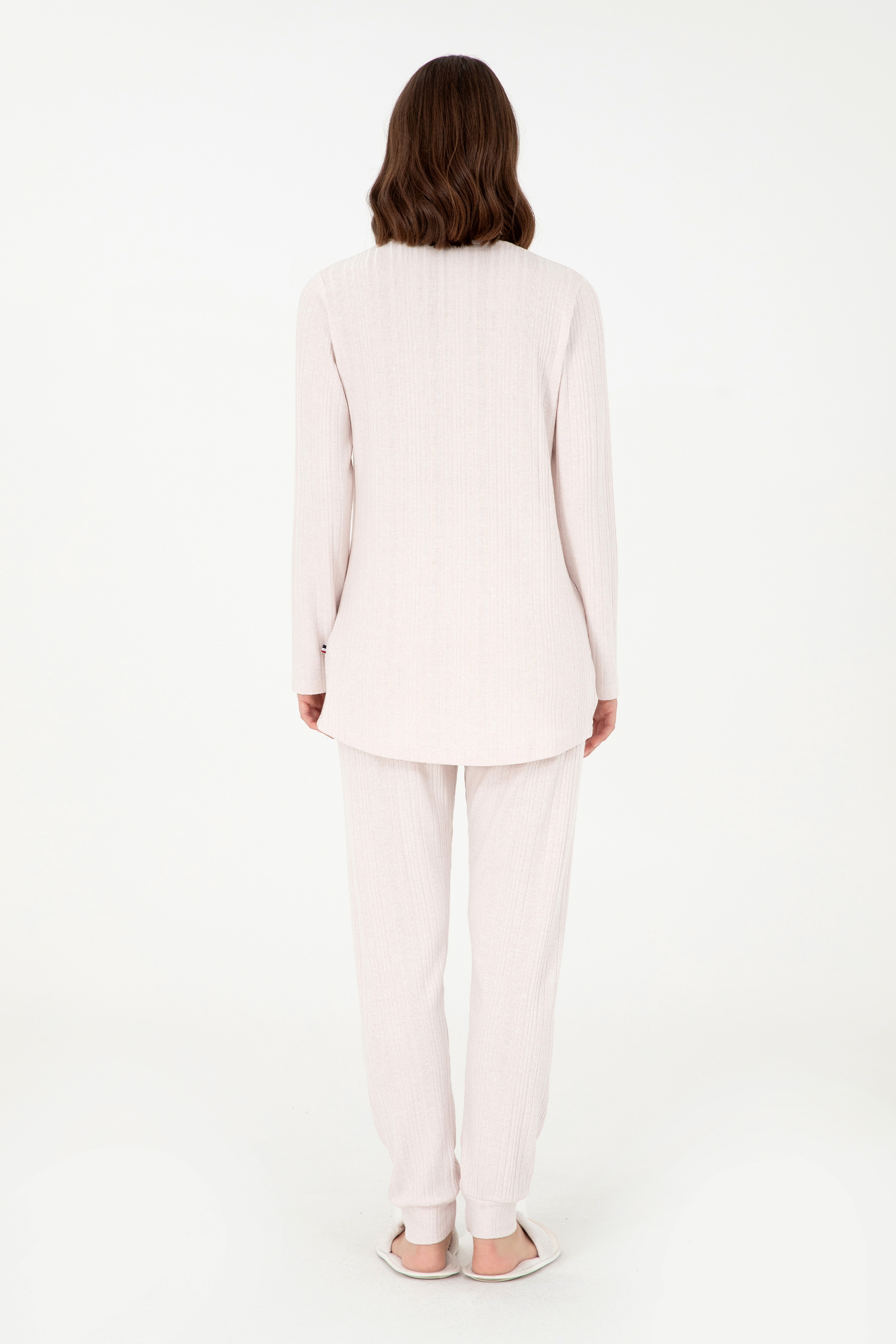 Kadın Bej Pijama Takımı - Image 5