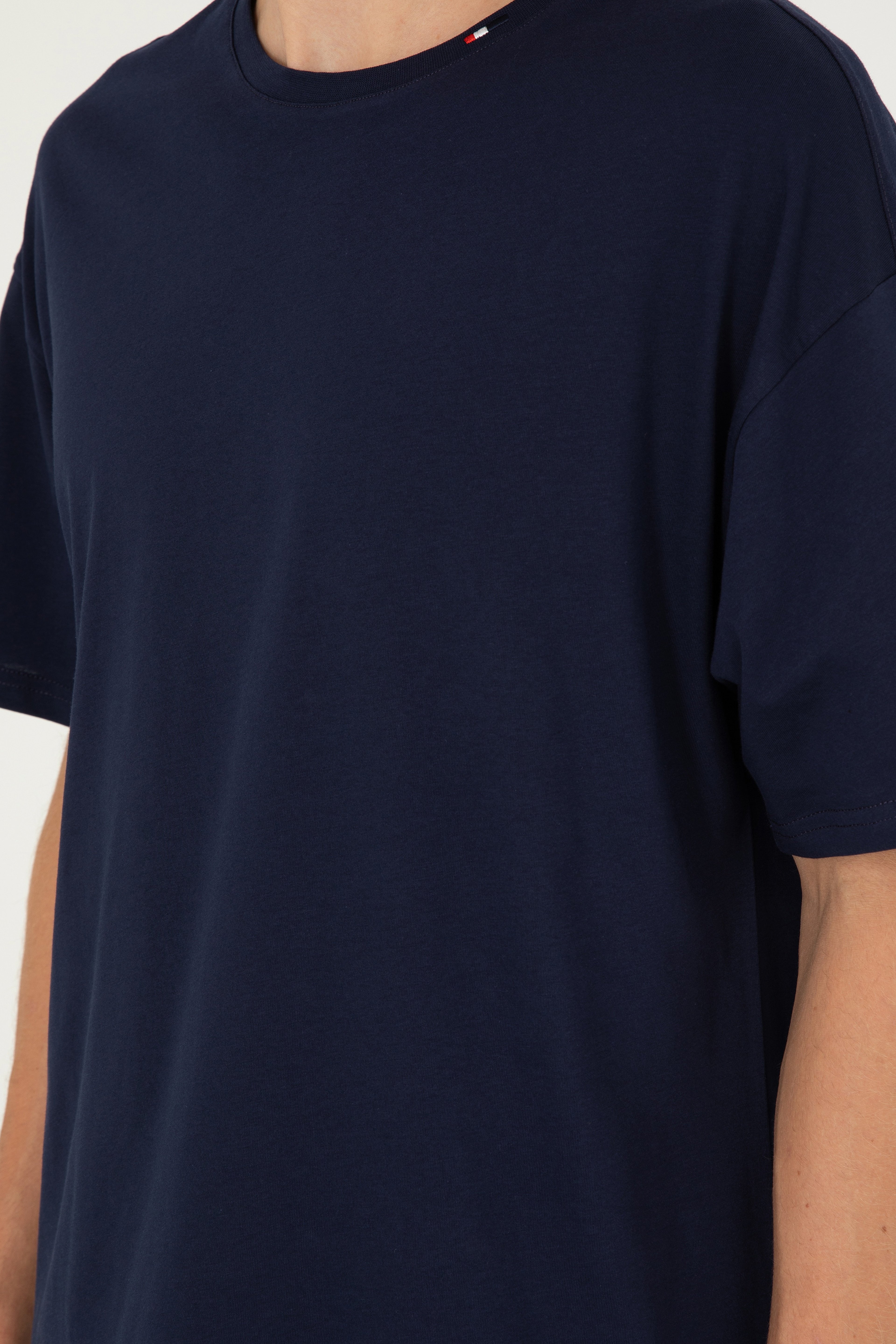 Erkek Oversize Fit Bisiklet Yaka Lacivert Tişört - Image 7