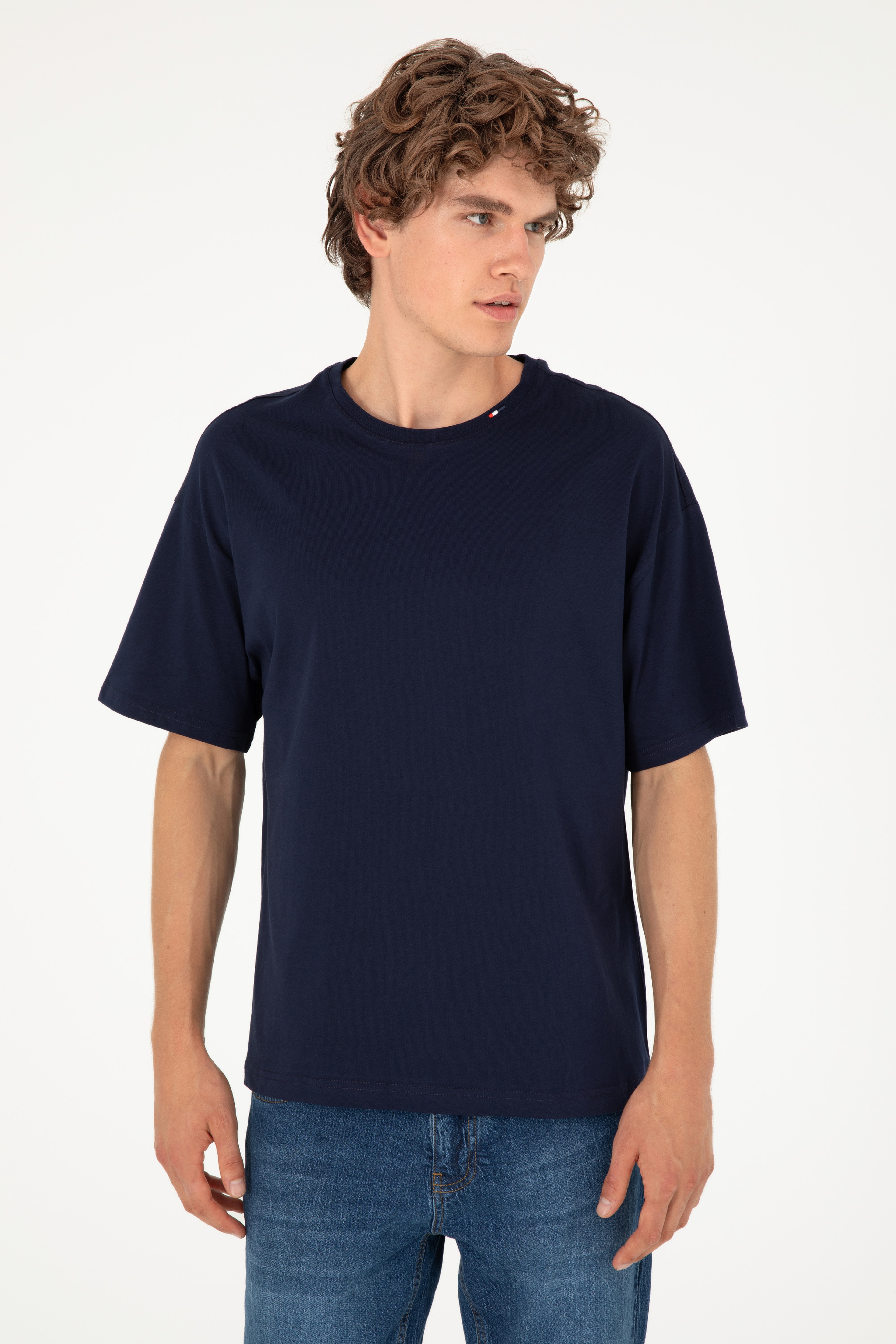 Erkek Oversize Fit Bisiklet Yaka Lacivert Tişört