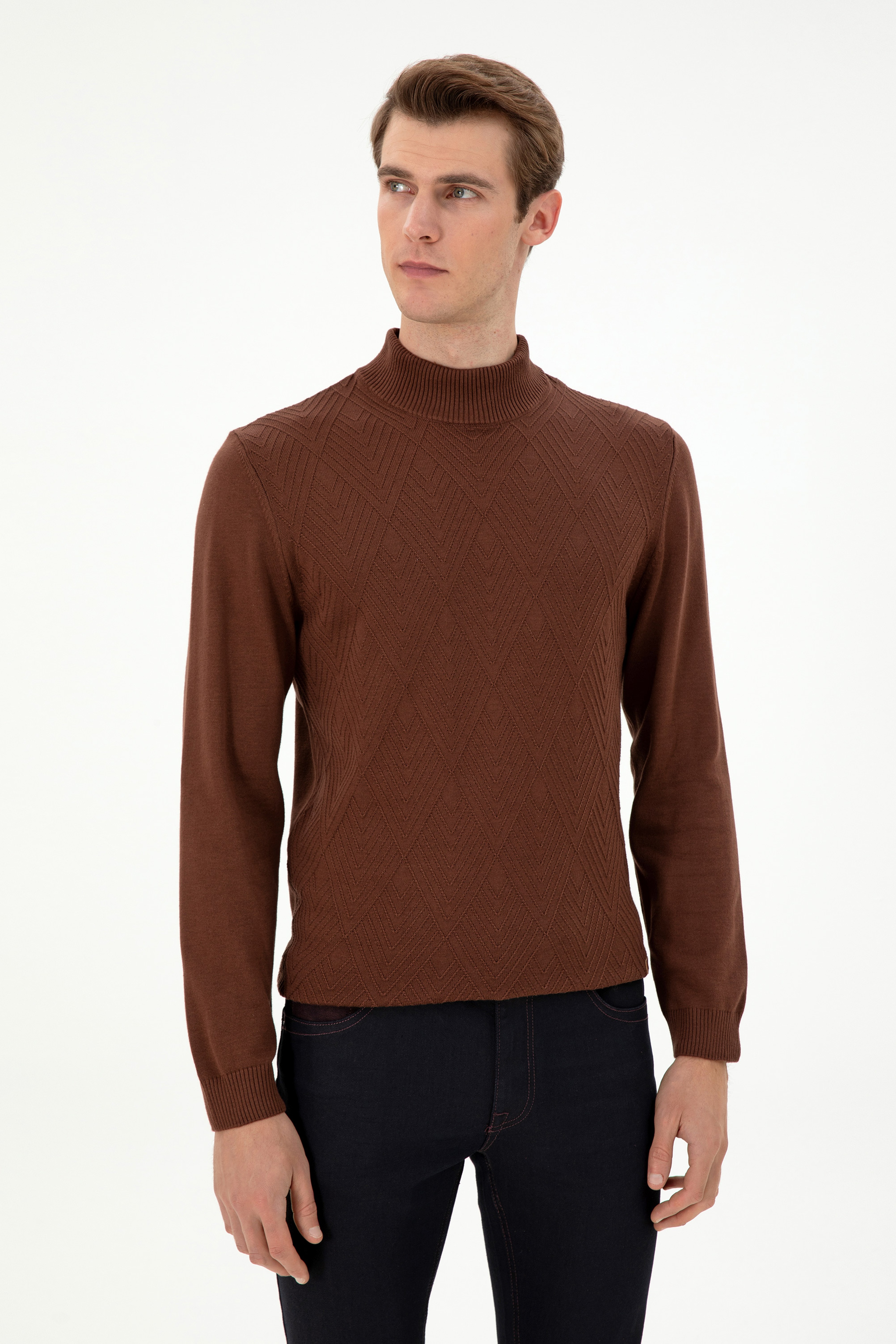 Erkek Slim Fit Yarım Balıkçı Yaka Kahverengi Kazak
