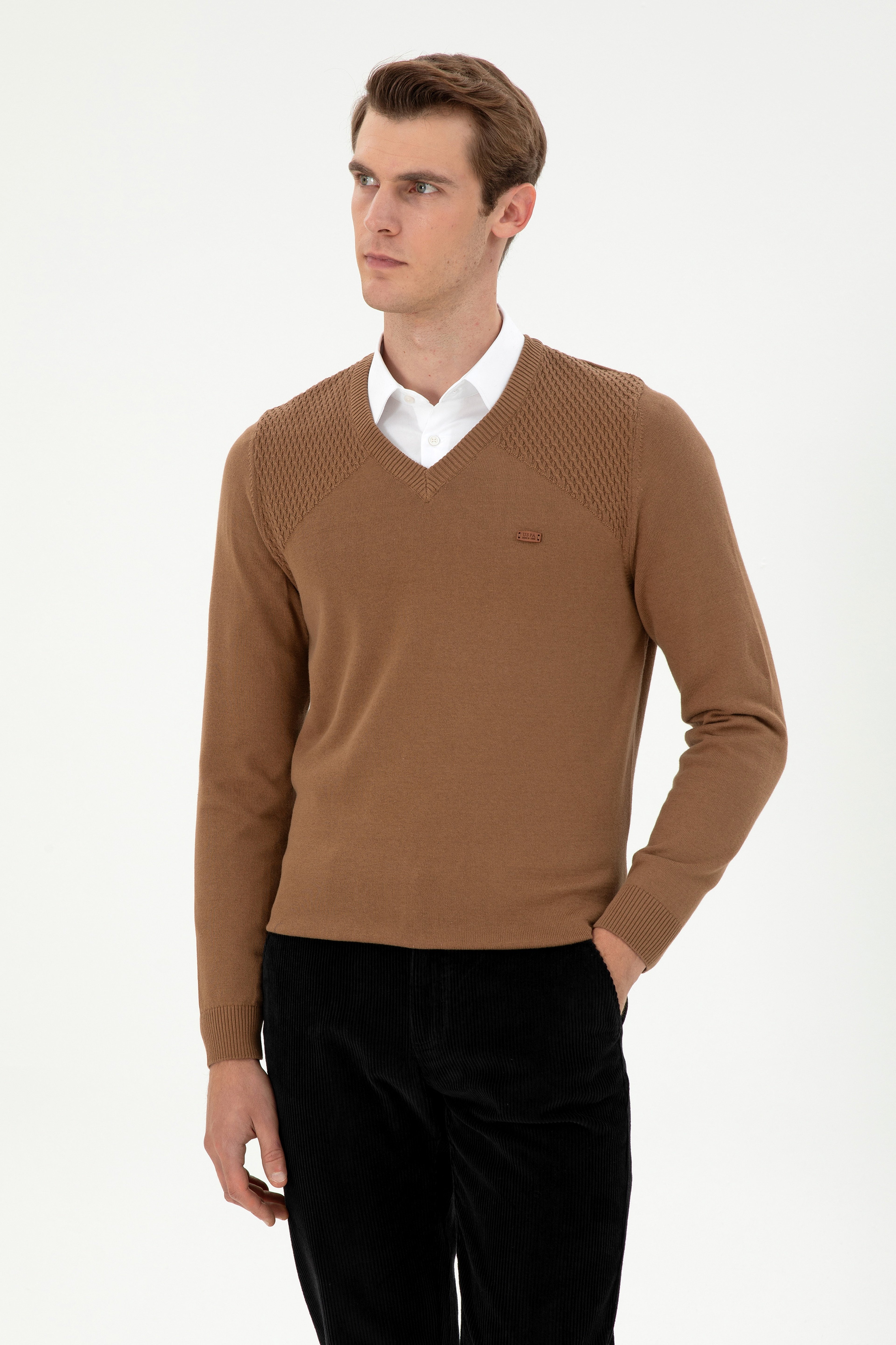 Erkek Slim Fit V Yaka Haki Melanj Kazak - Image 1