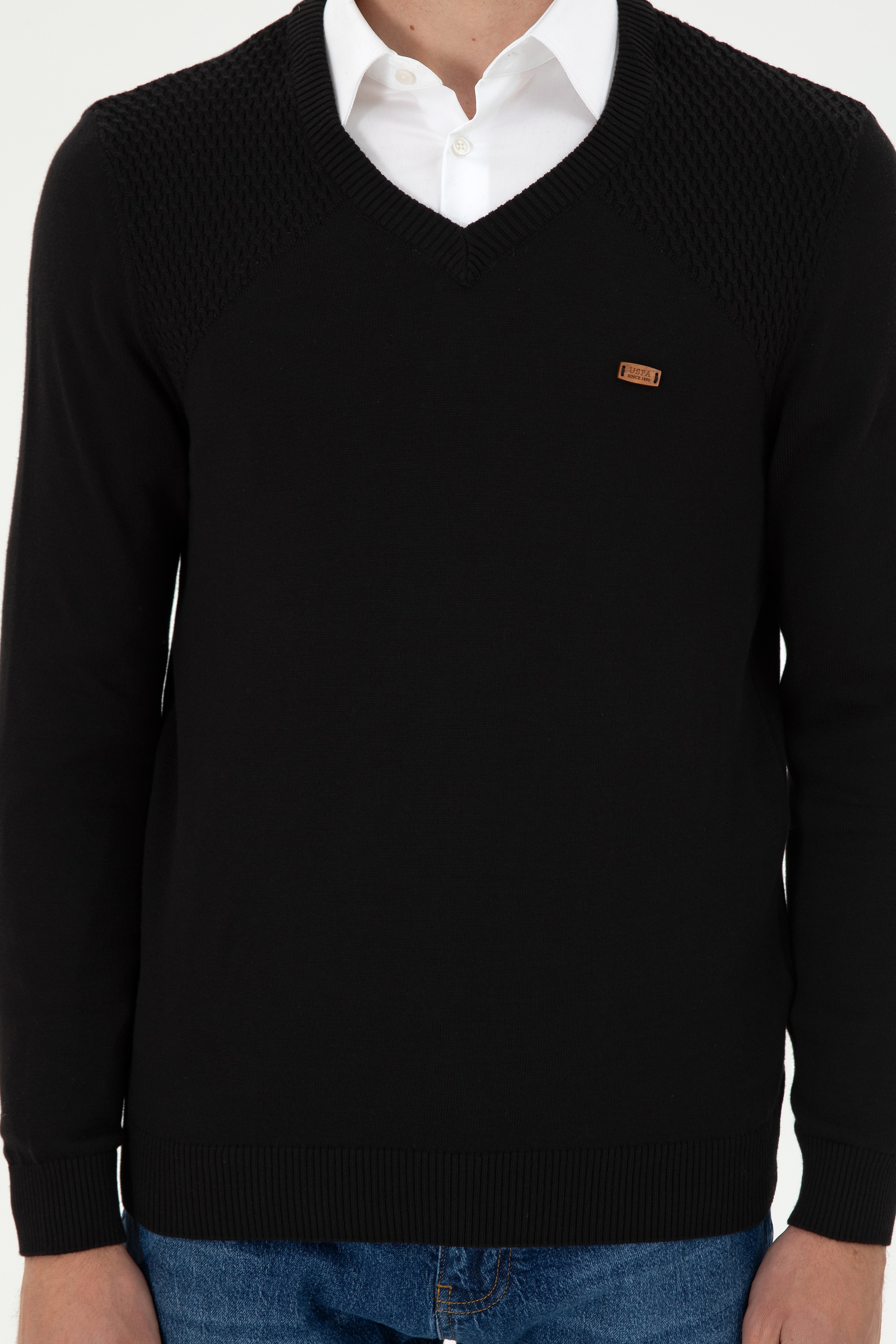 Erkek Slim Fit V Yaka Siyah Kazak