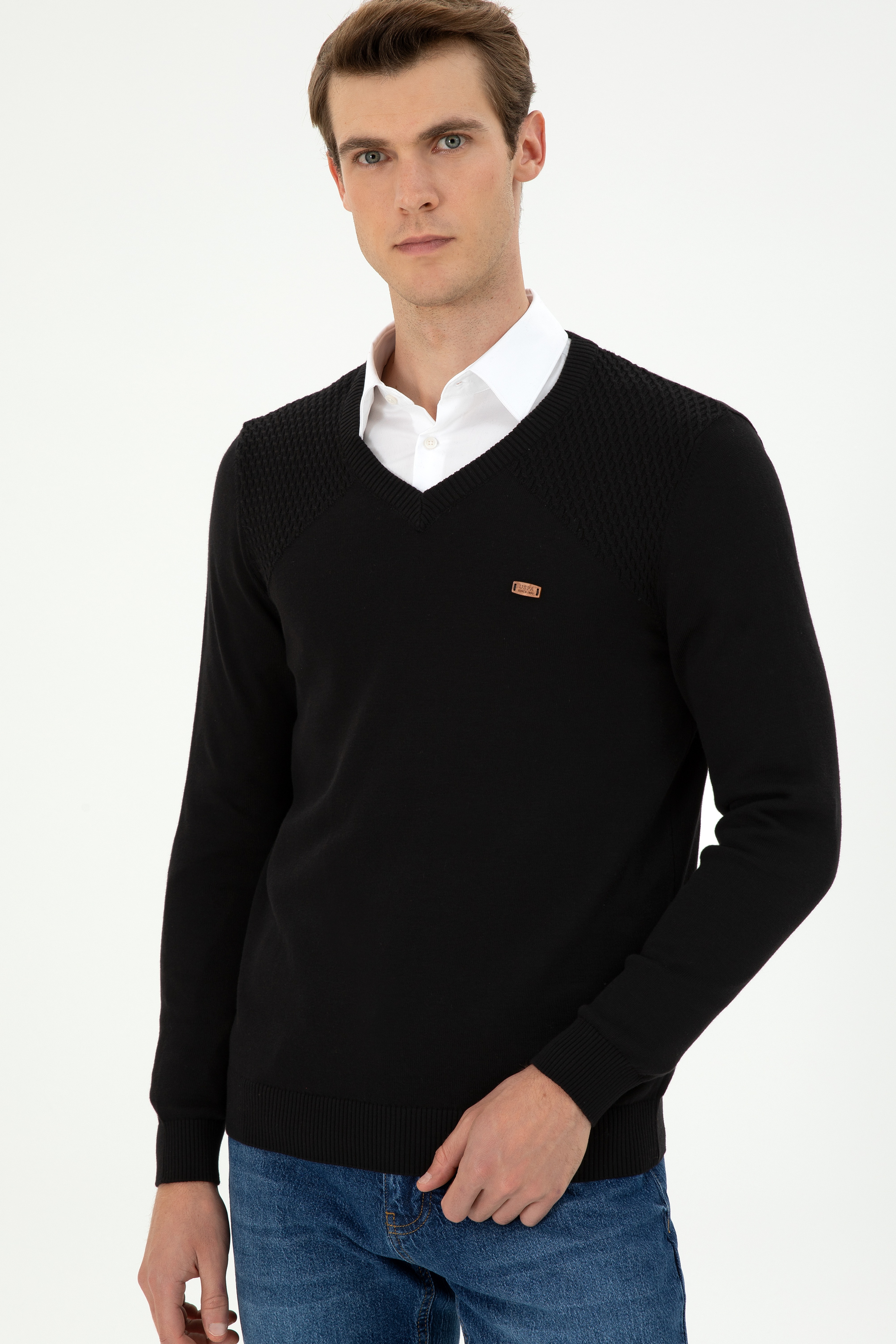 Erkek Slim Fit V Yaka Siyah Kazak - Image 3